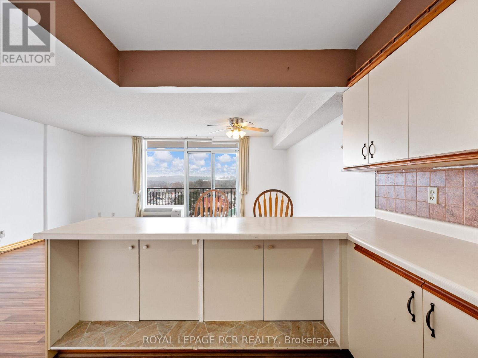 Photo 23 of 58 16 Fourth Street, Orangeville ON
