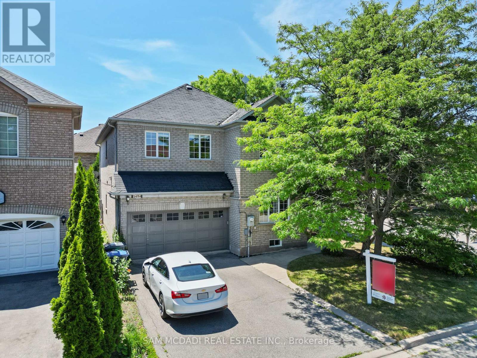 Photo 19 of 5494 Farmcote Drive, Mississauga ON