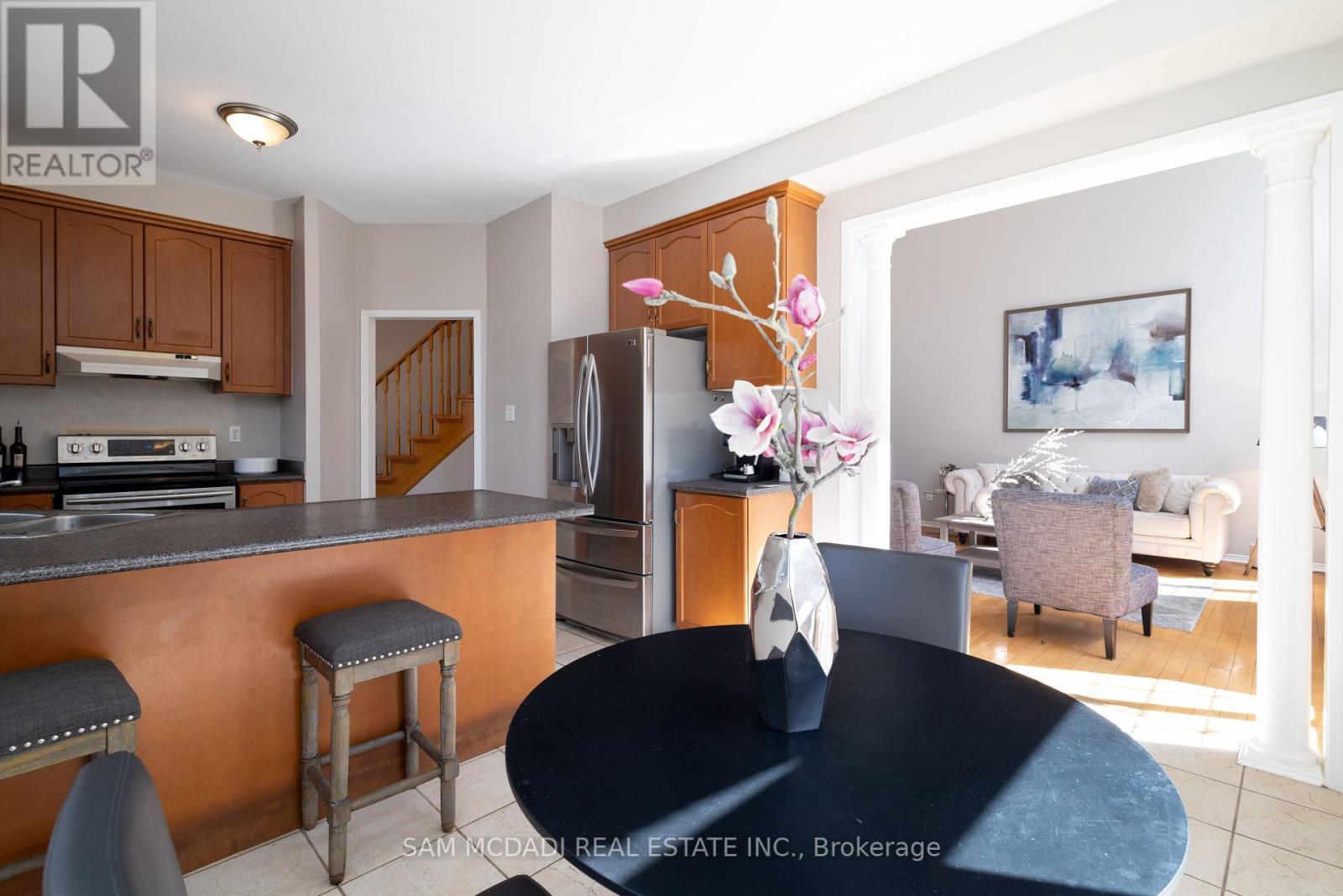Photo 16 of 5494 Farmcote Drive, Mississauga ON