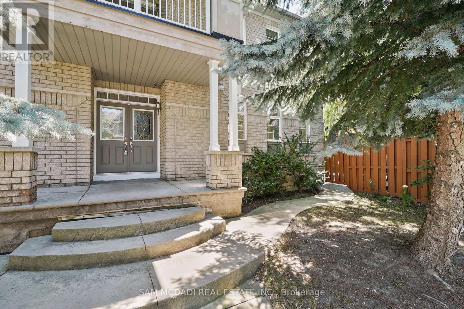 Photo 26 of 5494 Farmcote Drive, Mississauga ON