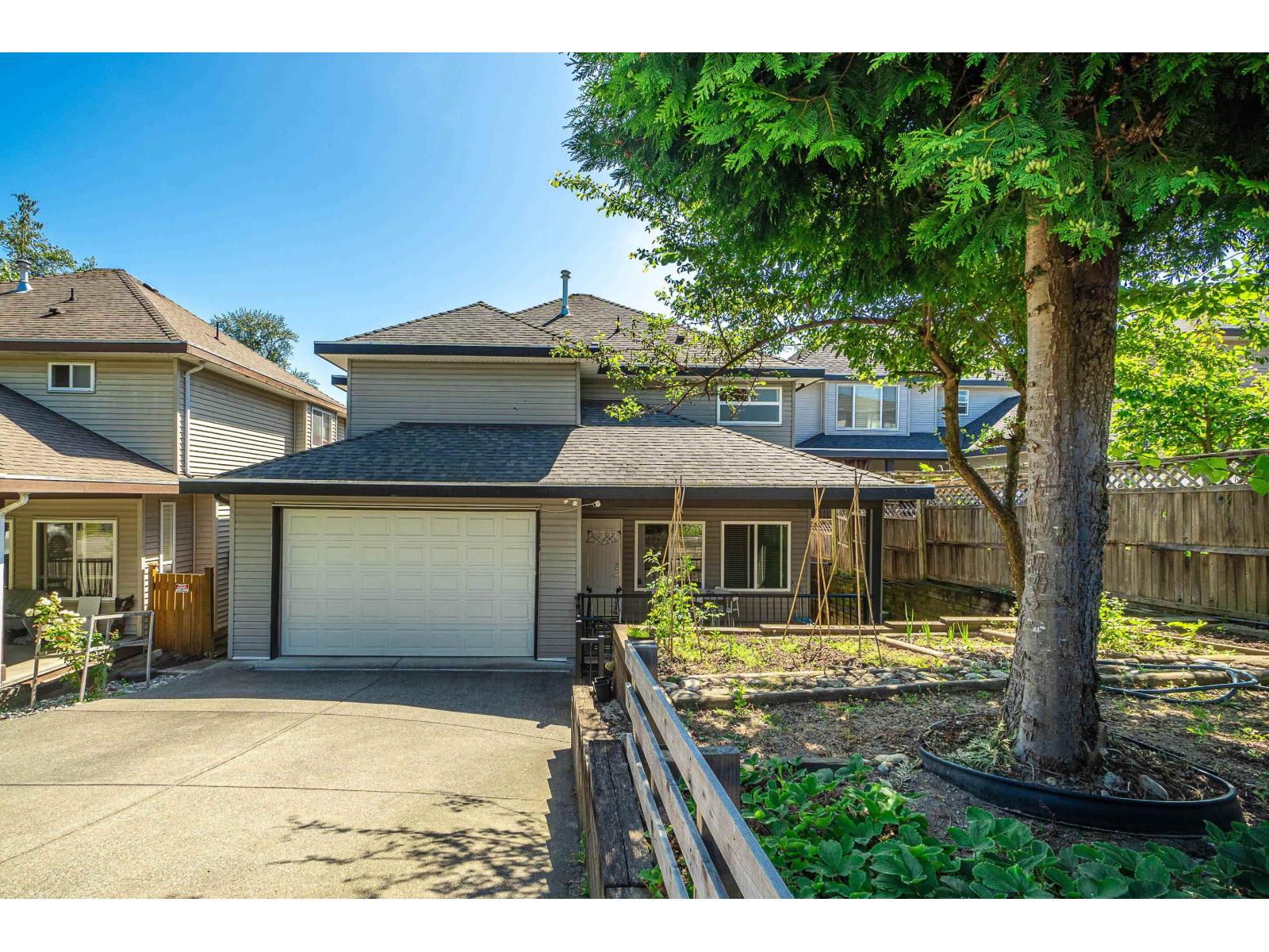 Photo 2 of 9765 160 A Street, Surrey BC
