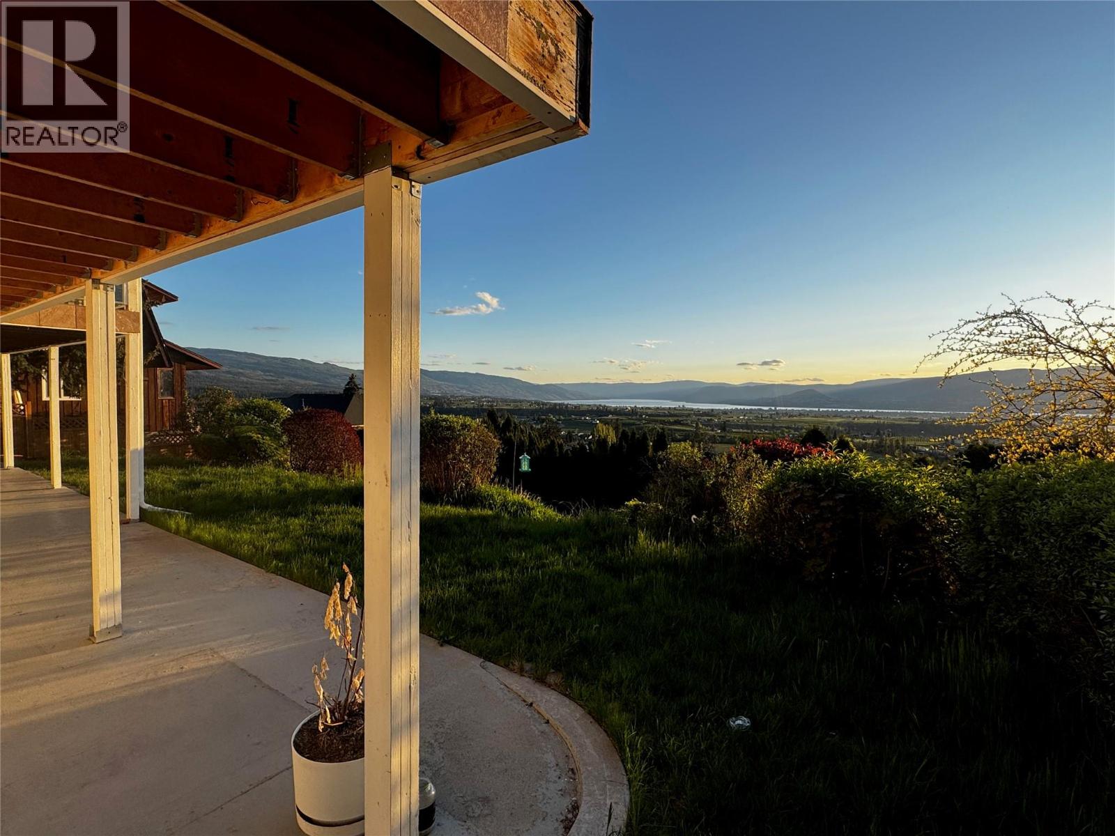 1270 Toovey Road, Kelowna