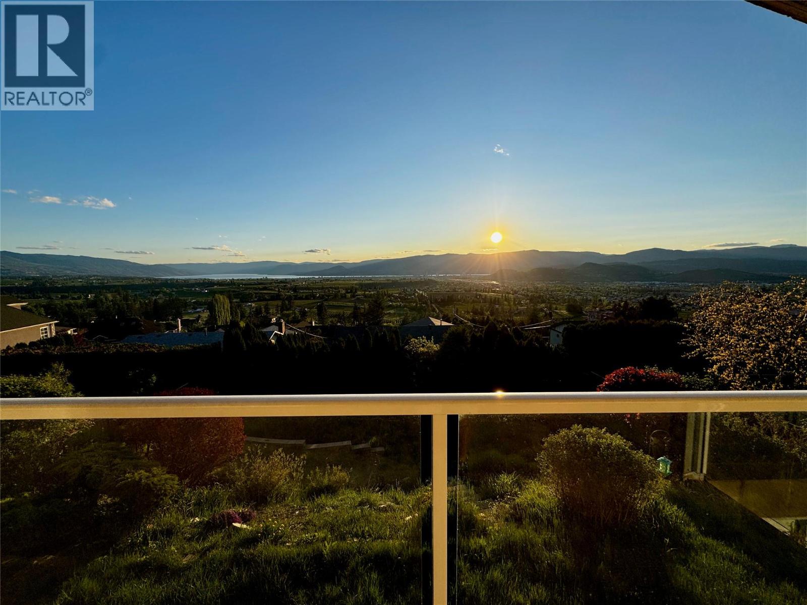  1270 Toovey Road, Kelowna
