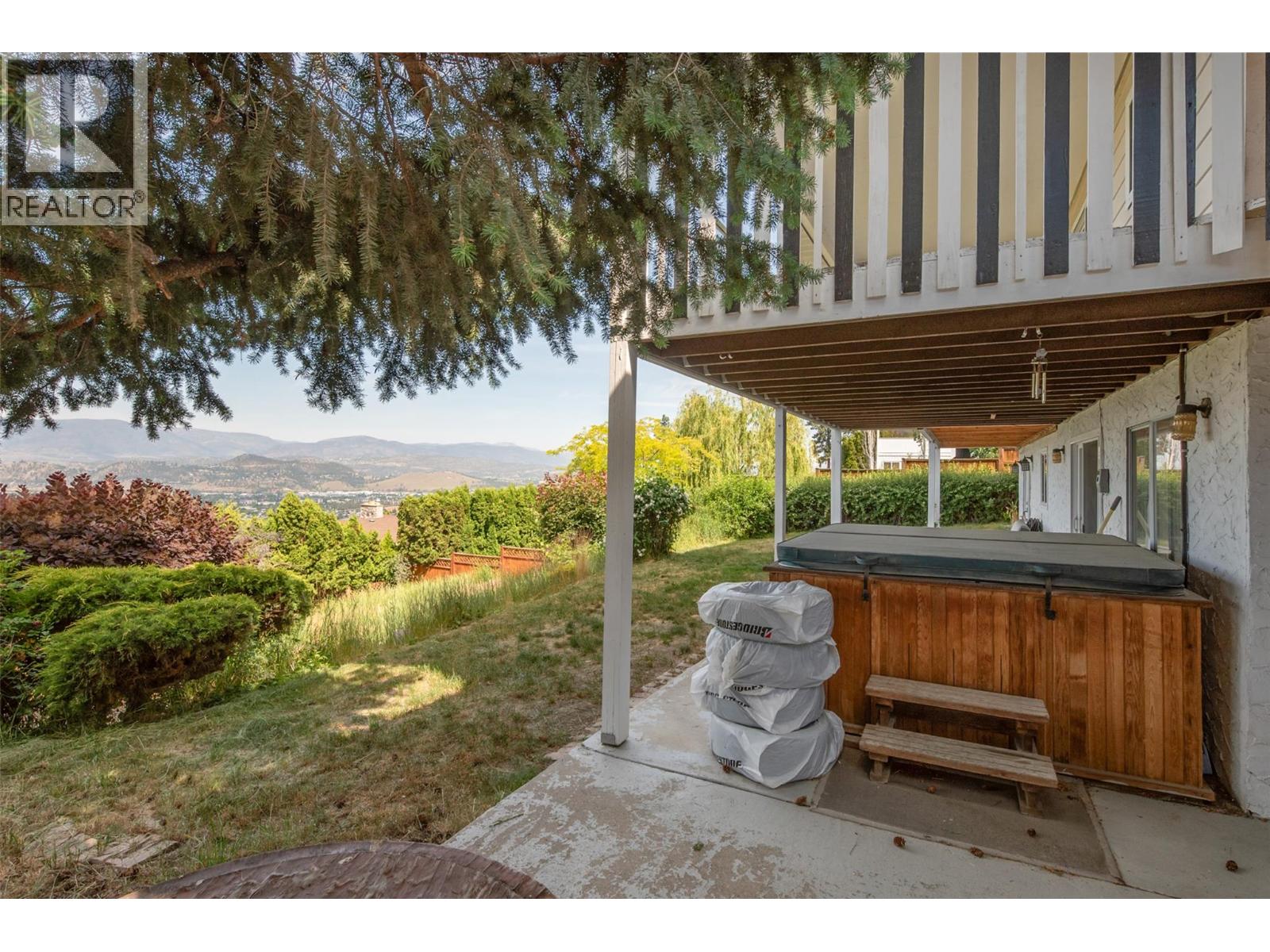  1270 Toovey Road, Kelowna