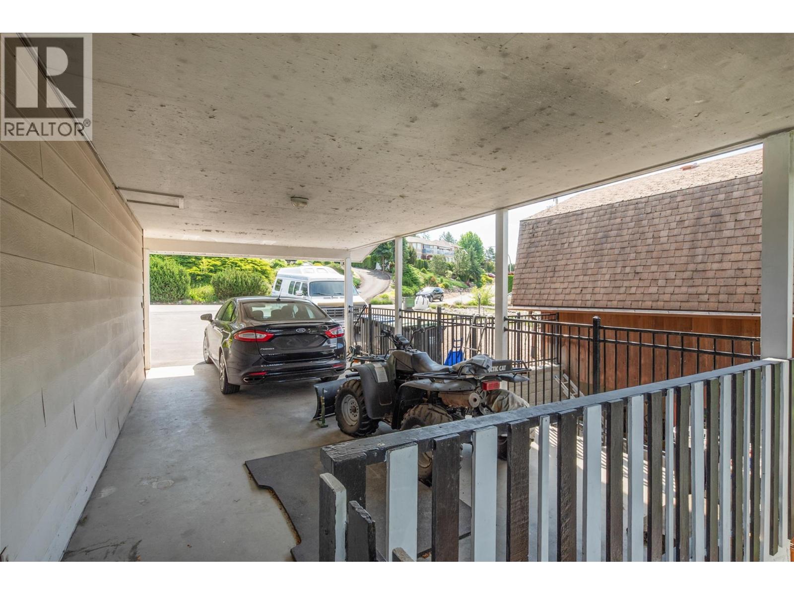 1270 Toovey Road, Kelowna