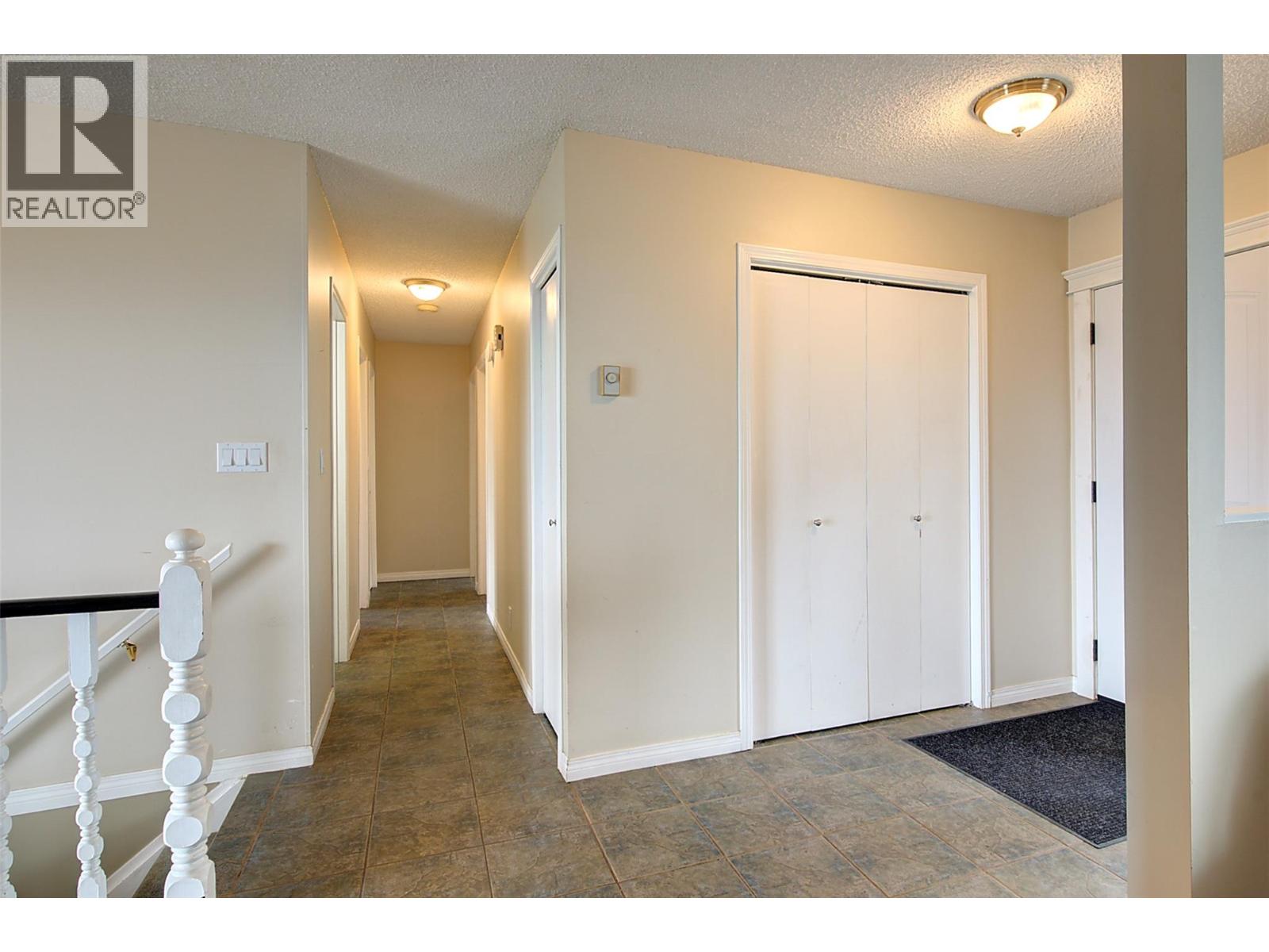  1270 Toovey Road, Kelowna