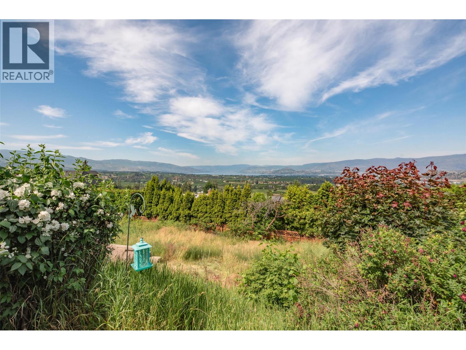  1270 Toovey Road, Kelowna