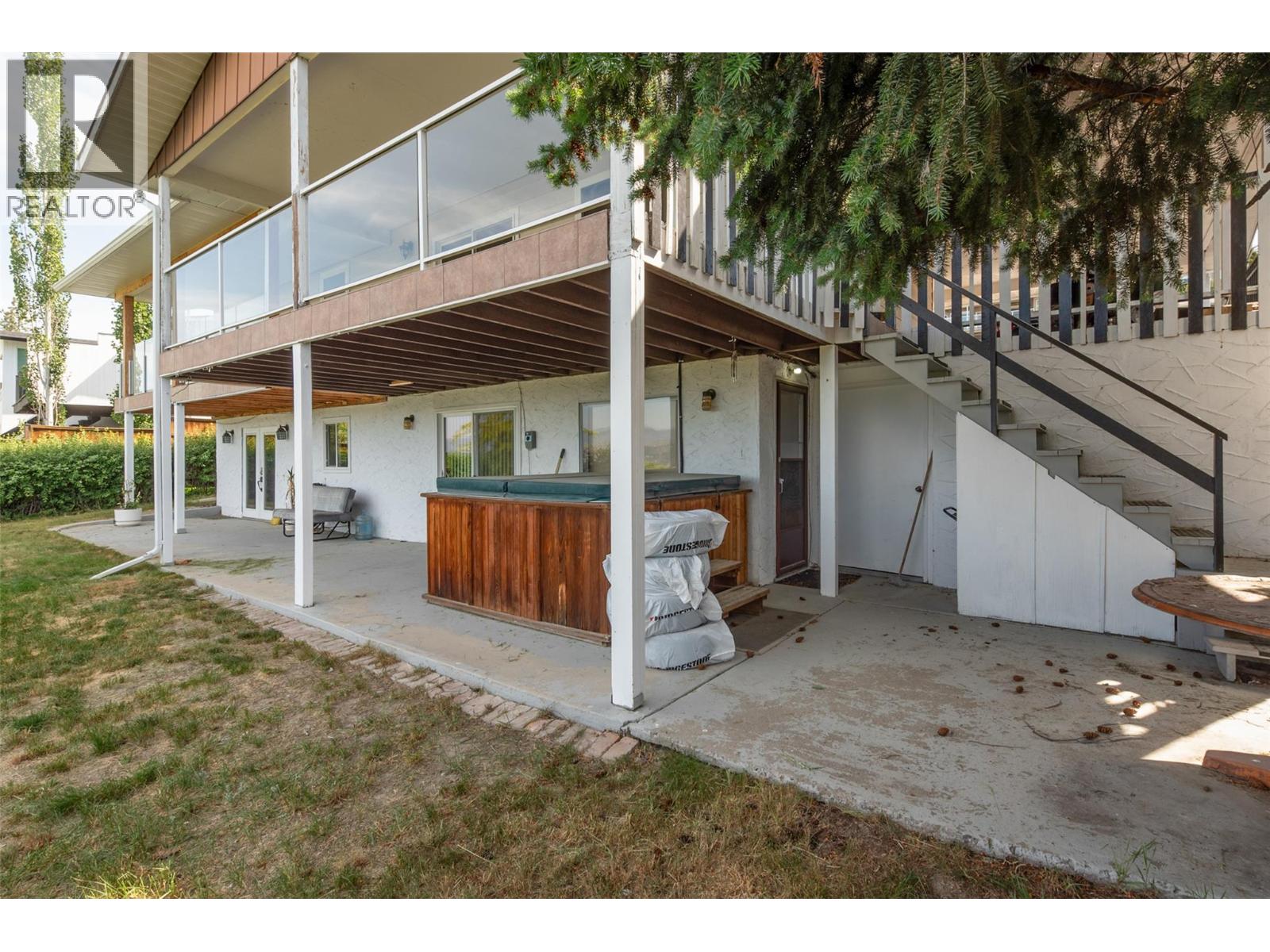  1270 Toovey Road, Kelowna