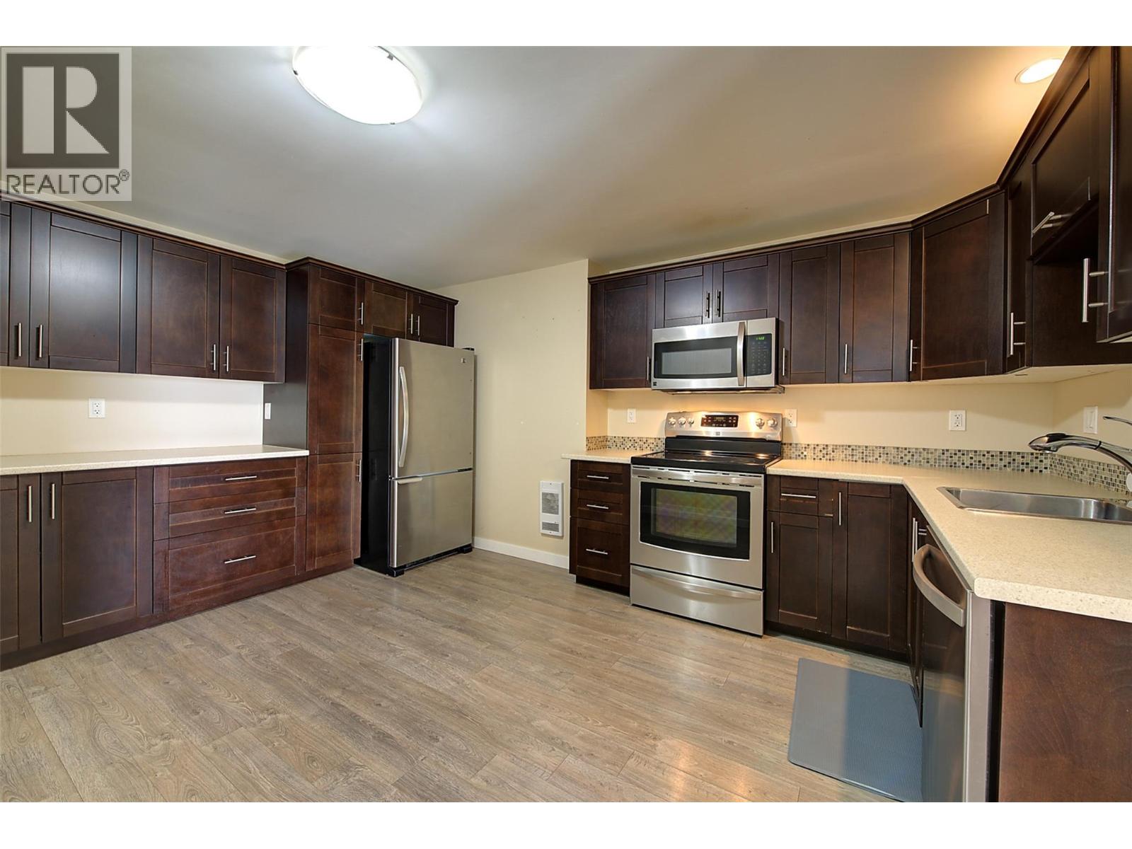  1270 Toovey Road, Kelowna