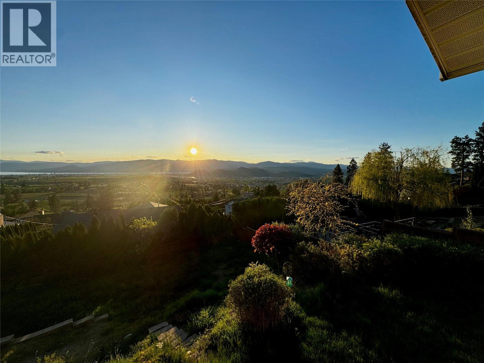  1270 Toovey Road, Kelowna