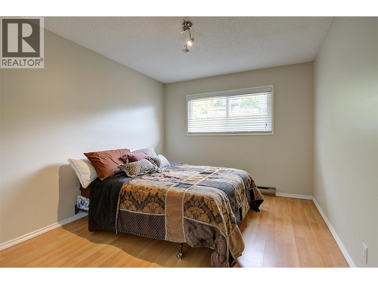  1270 Toovey Road, Kelowna