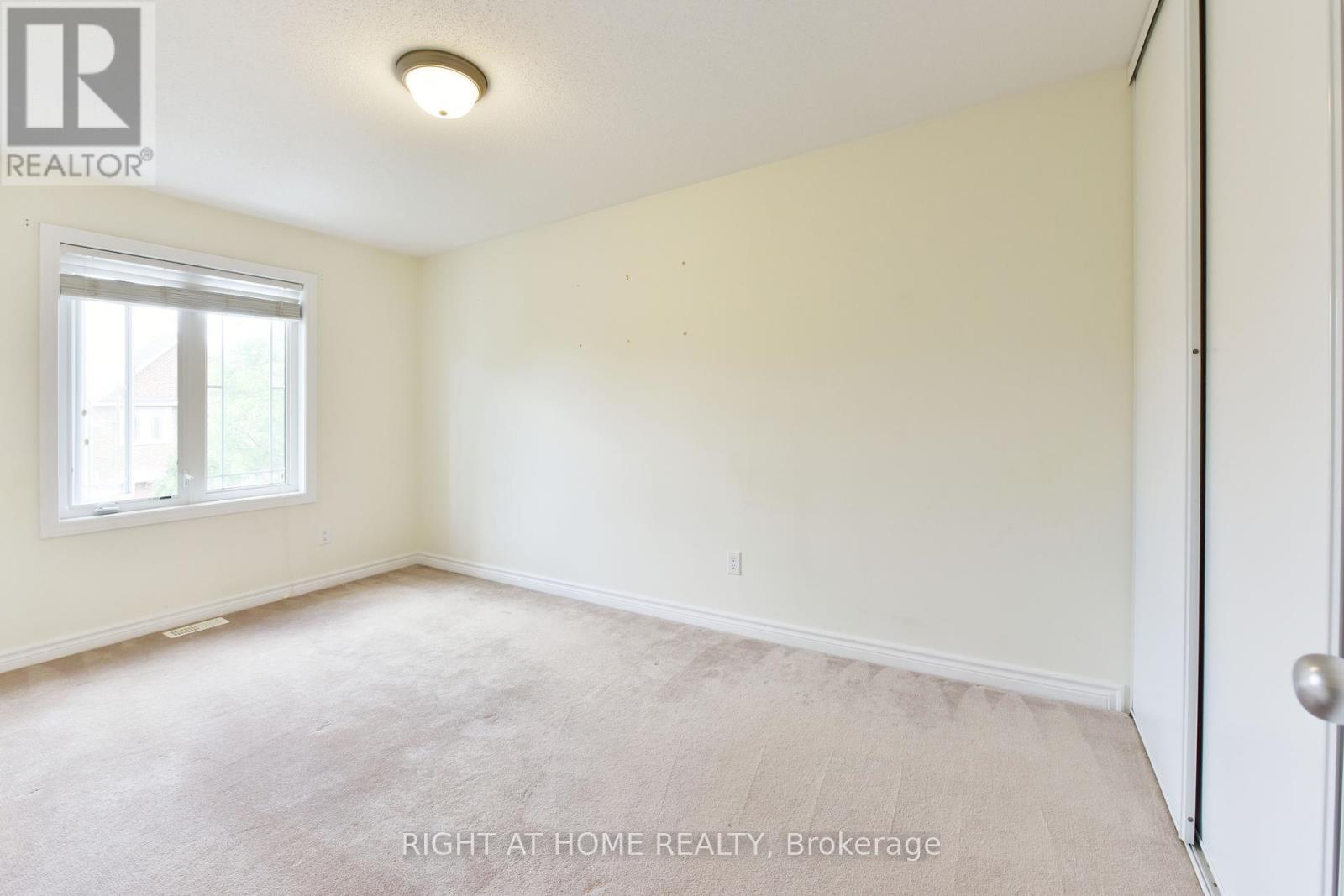 Photo 24 of 226 Hunterbrook Street, Ottawa ON