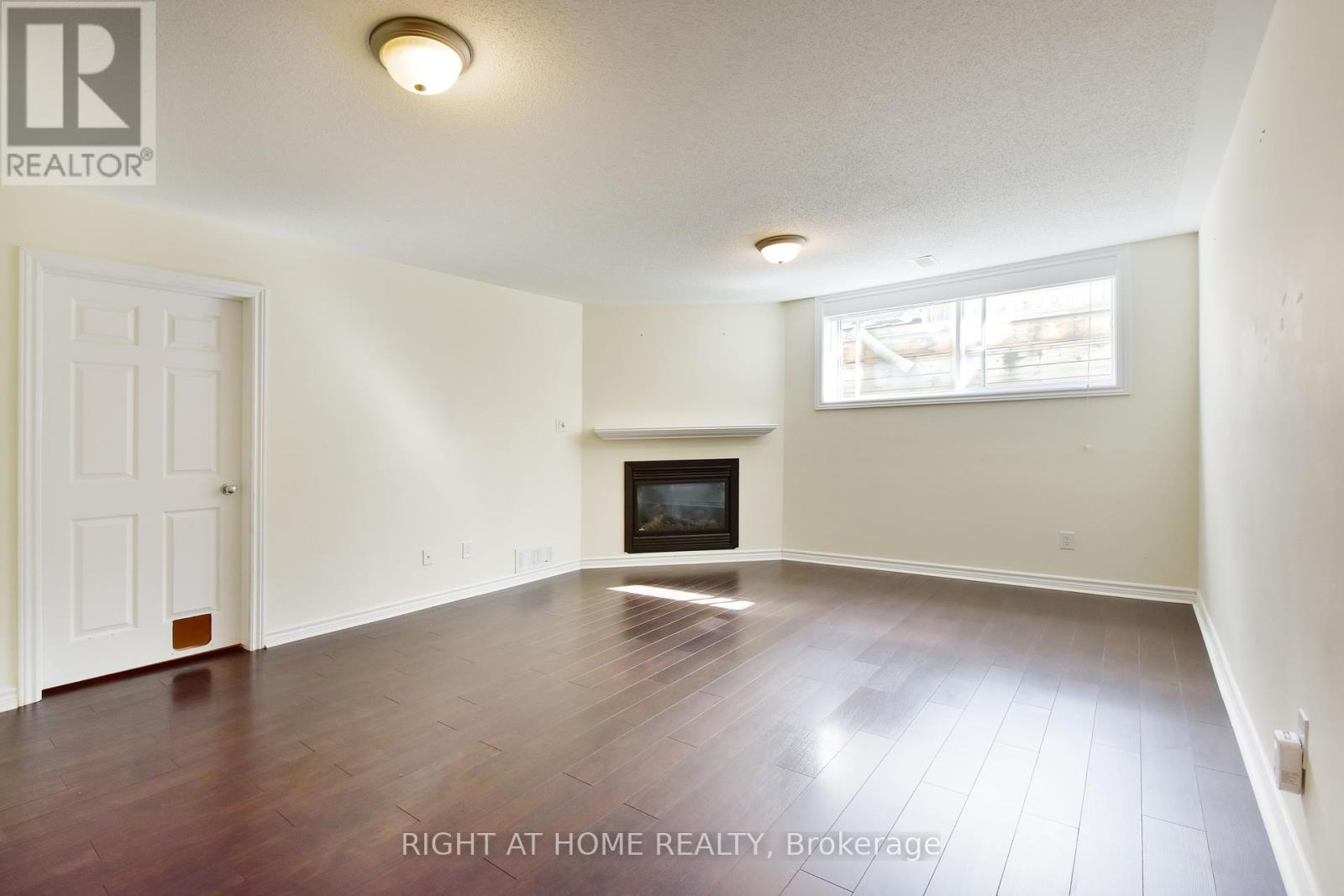 Photo 22 of 226 Hunterbrook Street, Ottawa ON