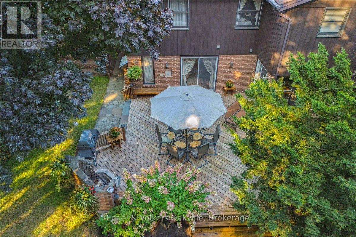 Photo 38 of 250 Gatestone Avenue, Oakville ON
