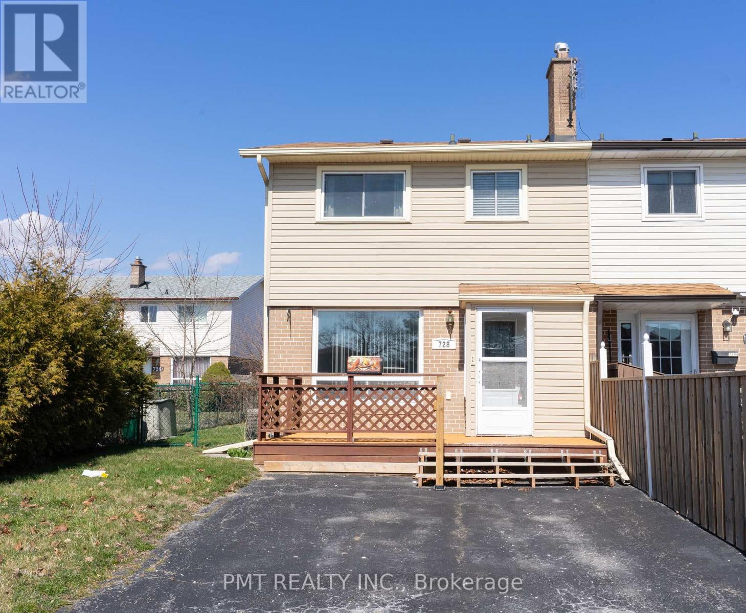 Photo 15 of 728 Krosno Boulevard, Pickering ON