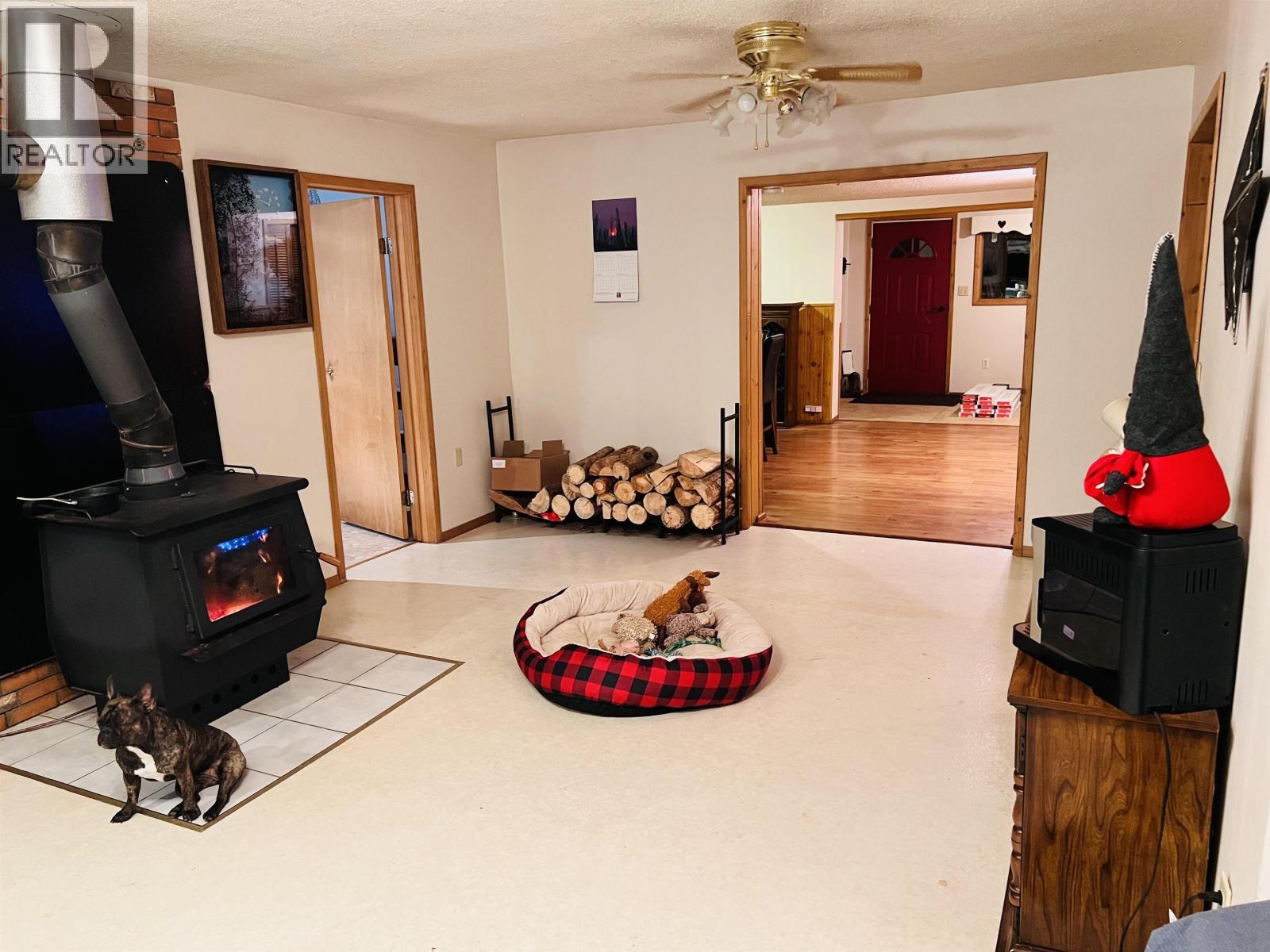 42044 EAKIN SETTLEMENT Road, Burns Lake
