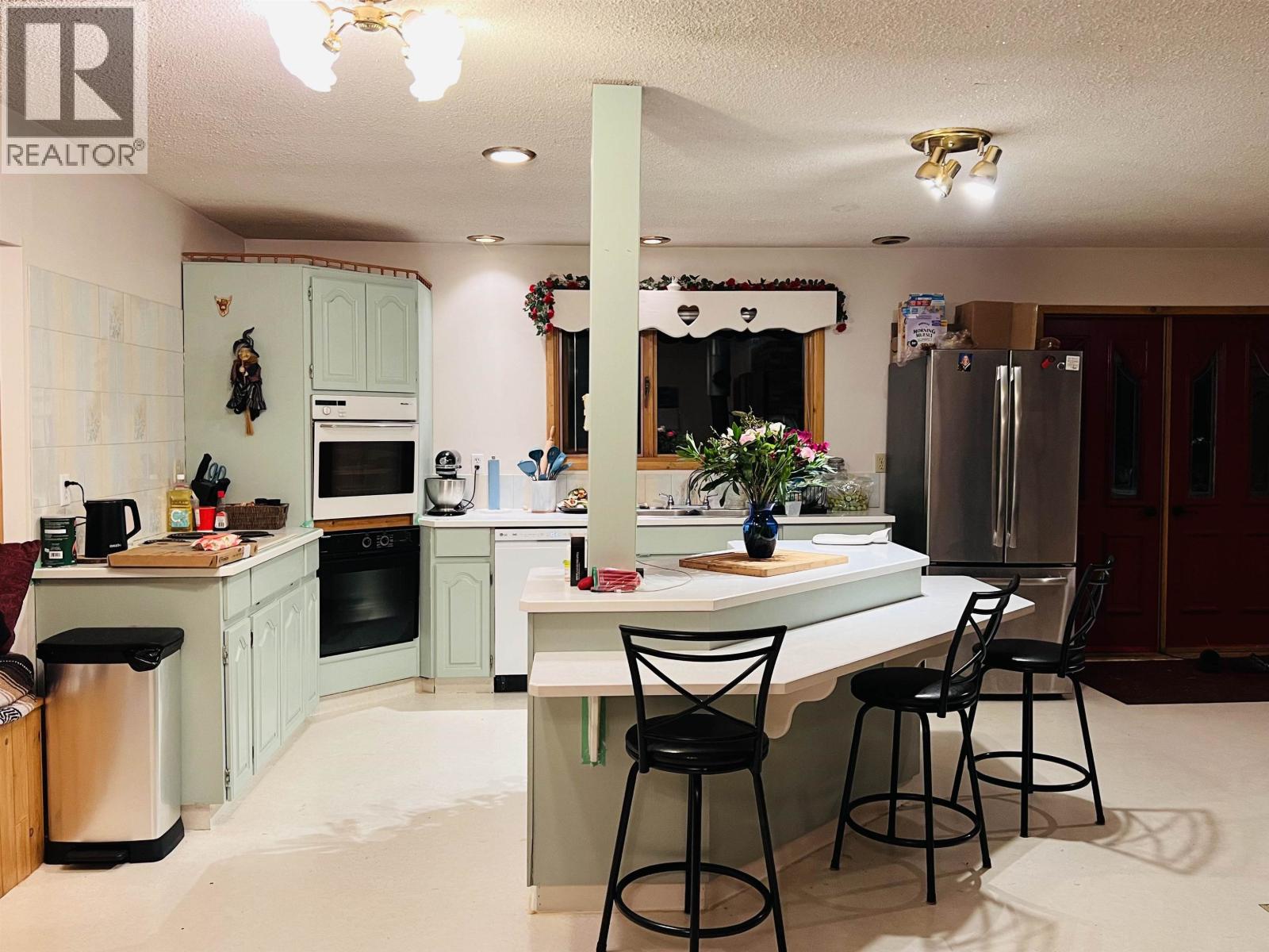 42044 EAKIN SETTLEMENT Road, Burns Lake