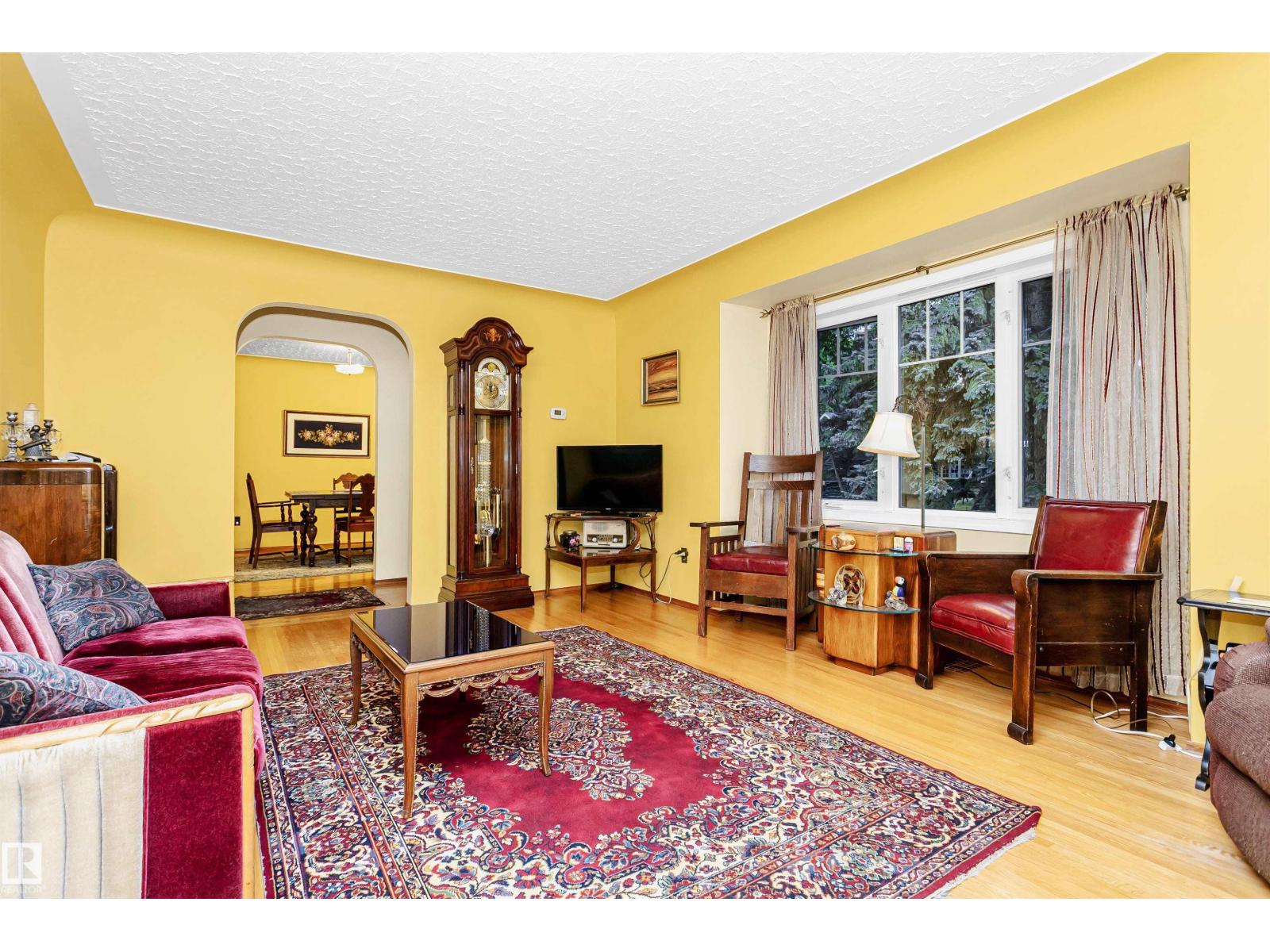 Photo 4 of 11216 70 Av Nw, Edmonton AB
