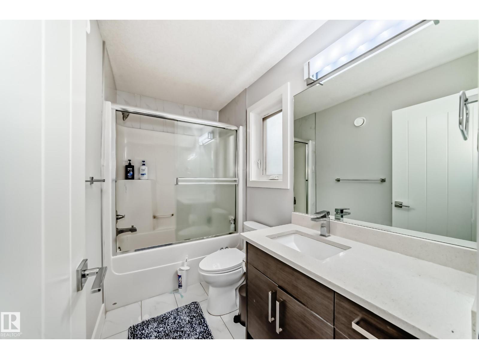 Photo 24 of 6105 19 A Av Sw, Edmonton AB