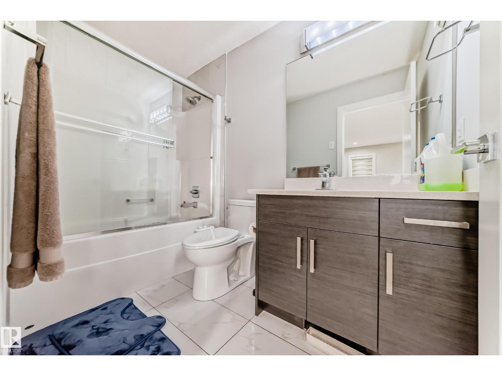 Photo 15 of 6105 19 A Av Sw, Edmonton AB
