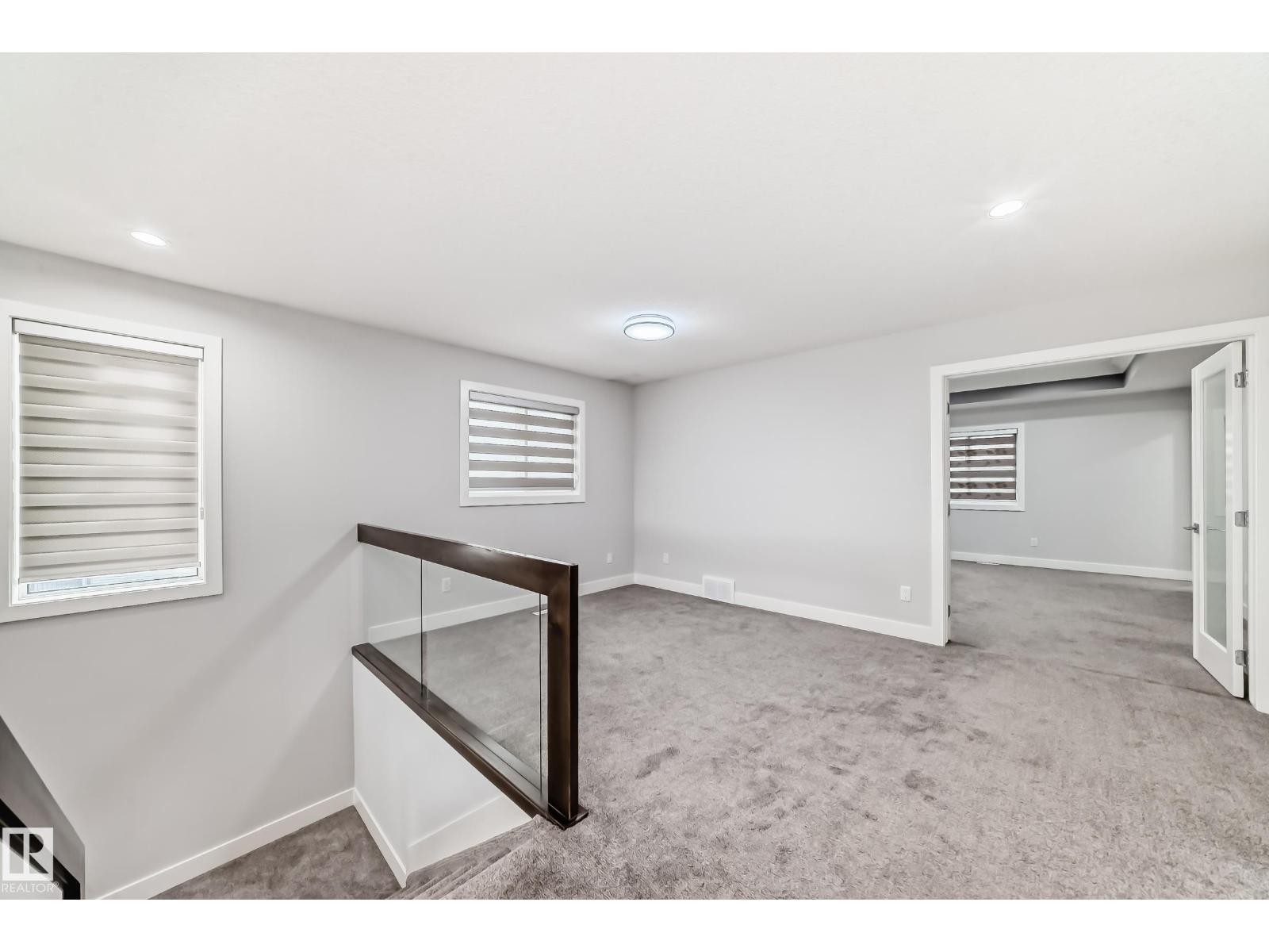 Photo 17 of 6105 19 A Av Sw, Edmonton AB