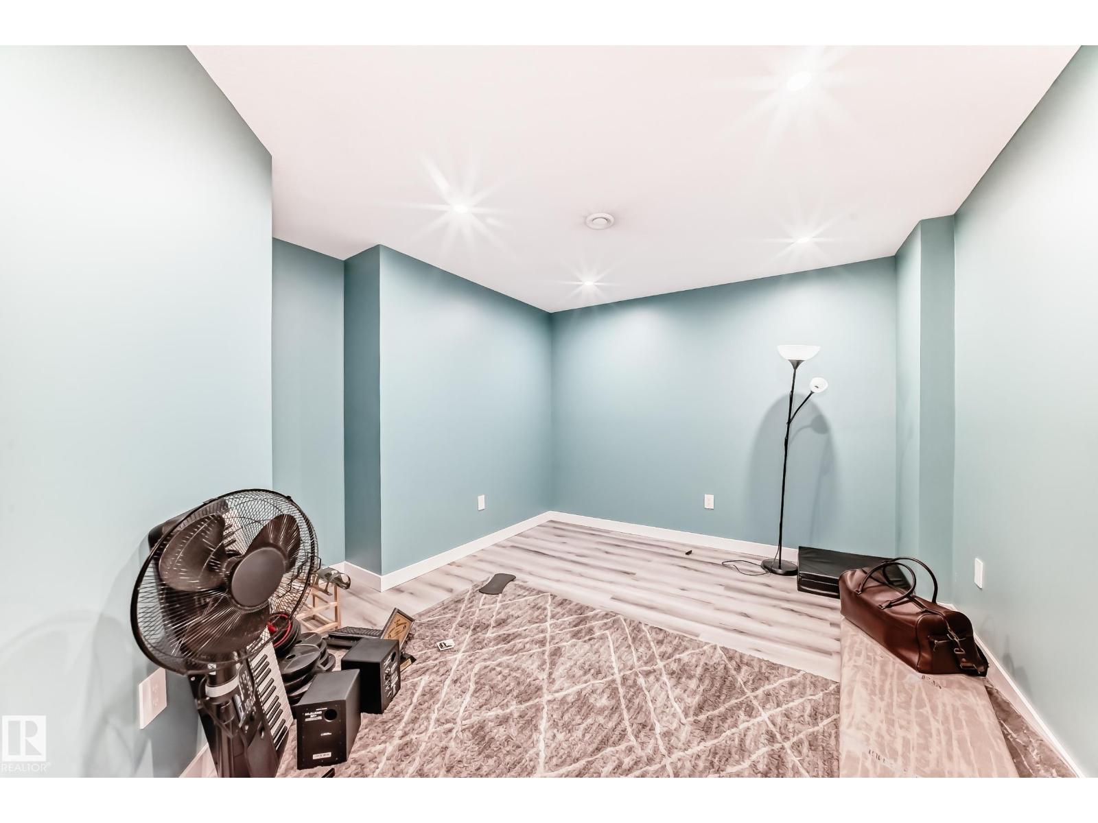 Photo 64 of 6105 19 A Av Sw, Edmonton AB