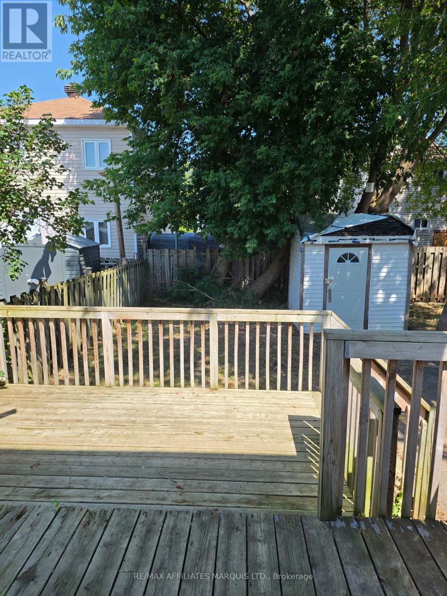 Photo 13 of 329 Carleton Street, Cornwall ON