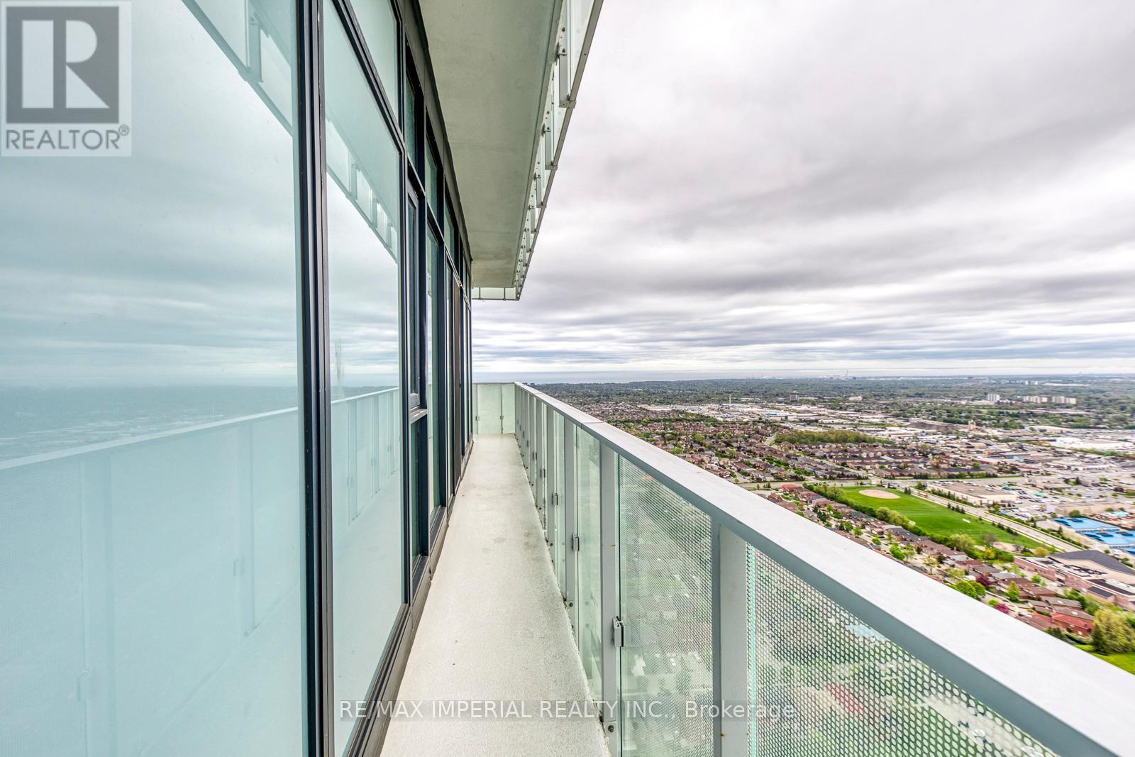 Photo 18 of 4909 3883 Quartz Road, Mississauga ON