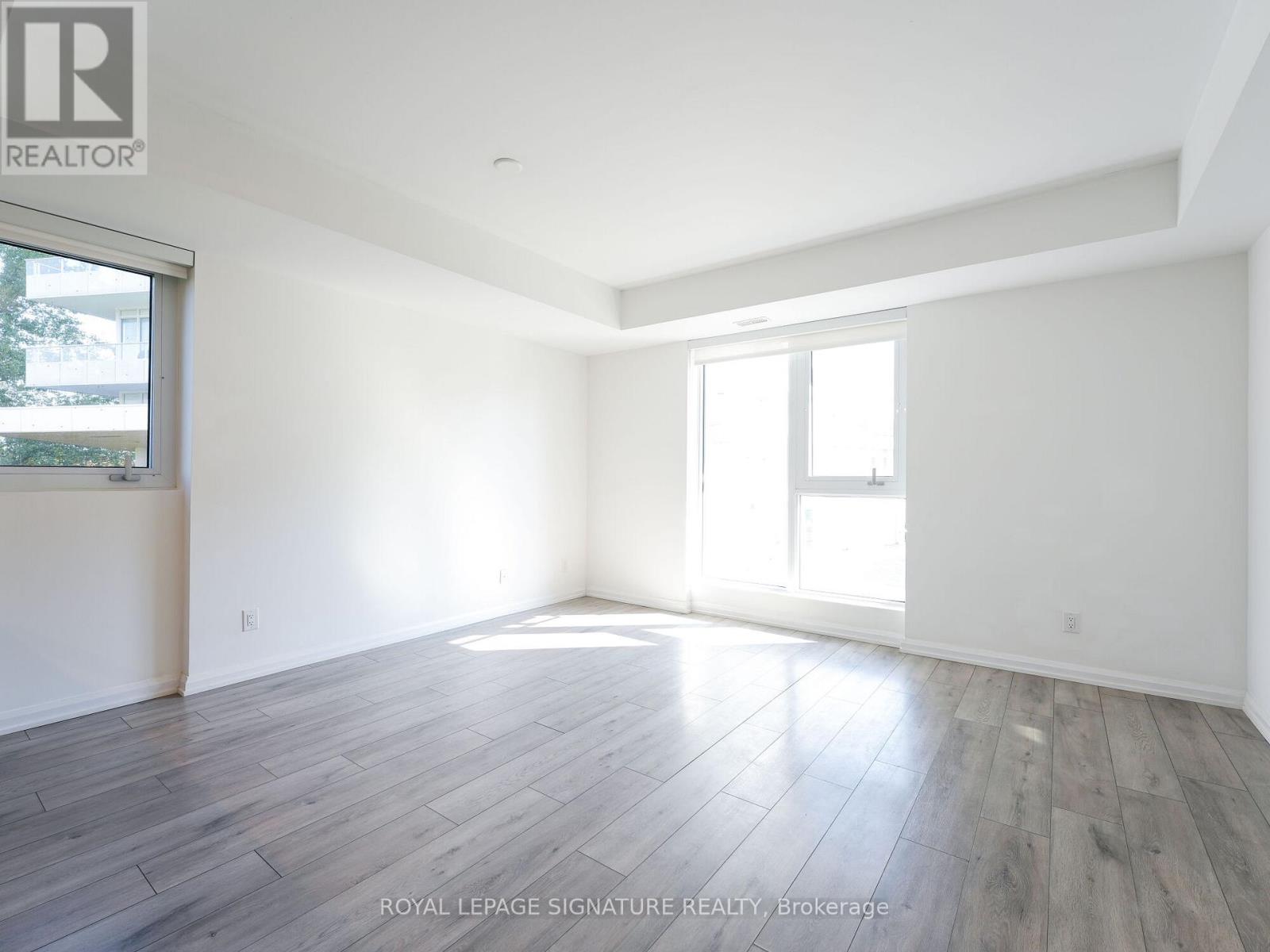 Photo 9 of 50 10 Brin Drive, Toronto ON