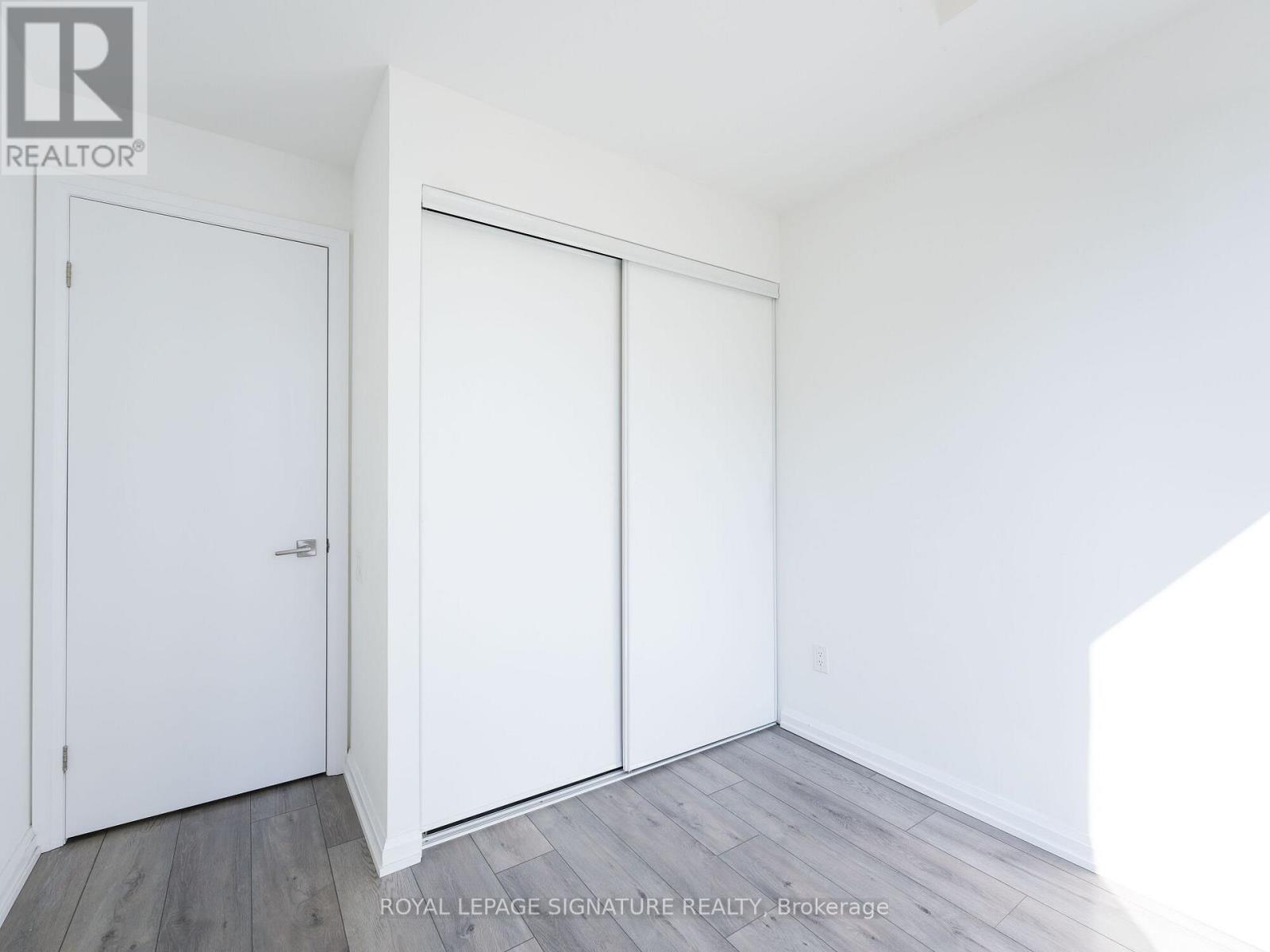 Photo 4 of 50 10 Brin Drive, Toronto ON