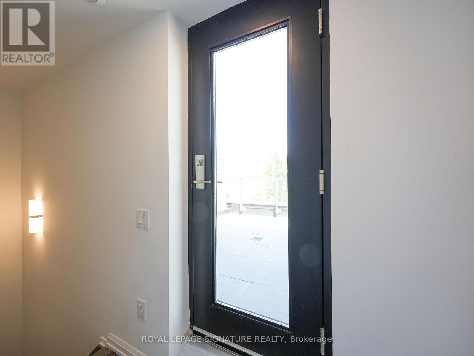 Photo 19 of 50 10 Brin Drive, Toronto ON