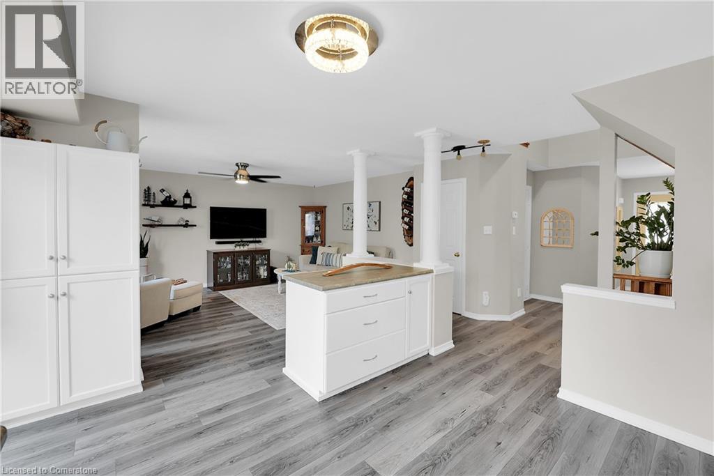 Photo 11 of 6 Southbrook Drive, Binbrook ON