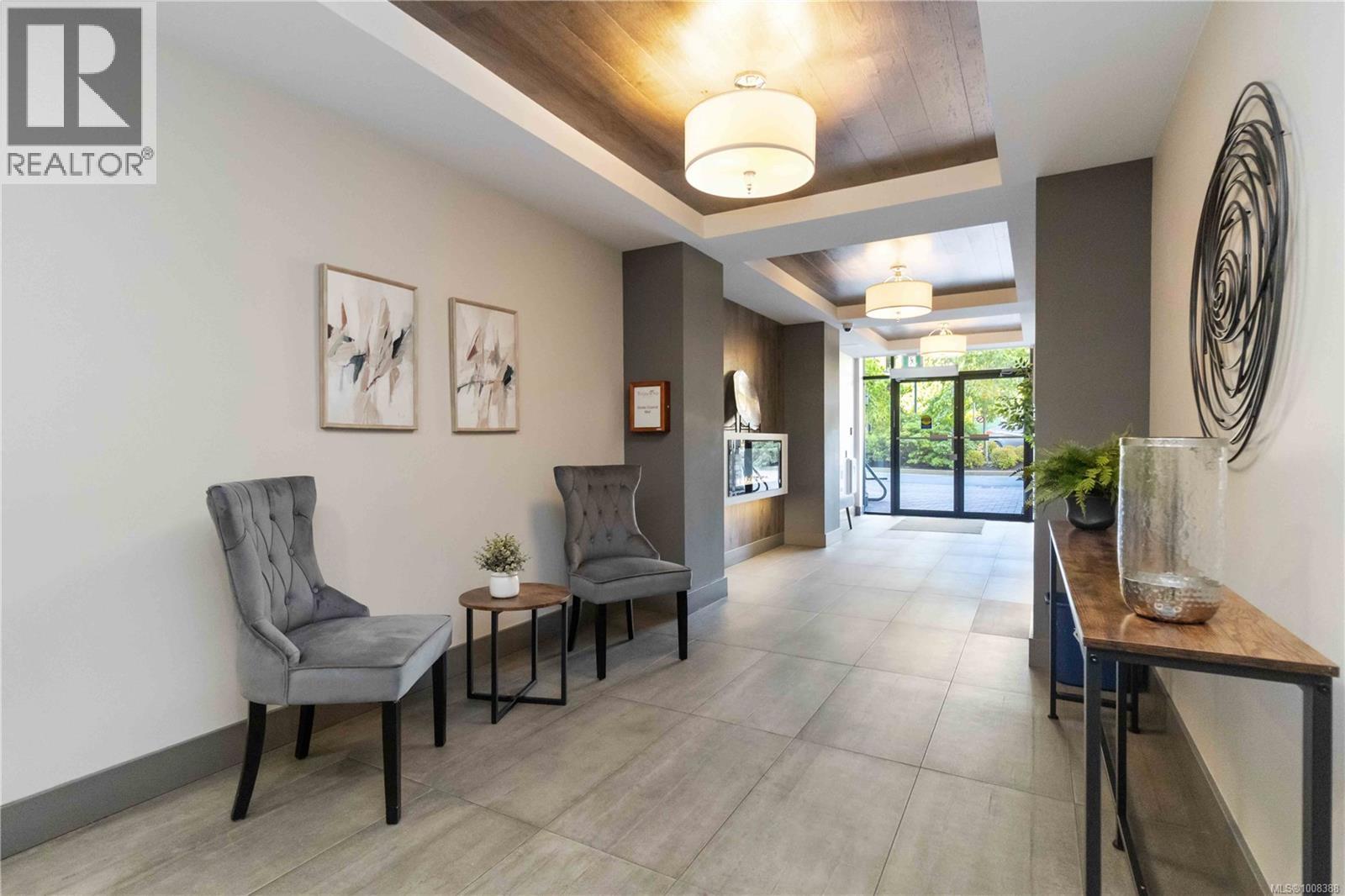 Single Family House for Sale in   Travino Lane Saanich 