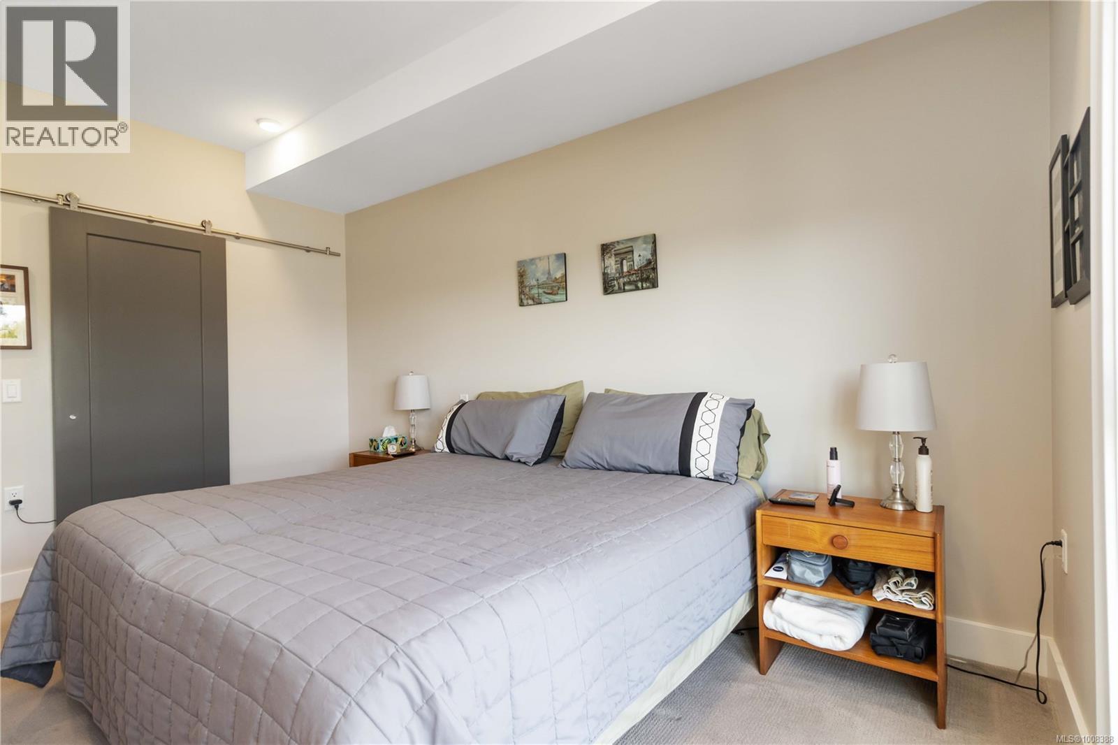 Single Family House for Sale in   Travino Lane Saanich 