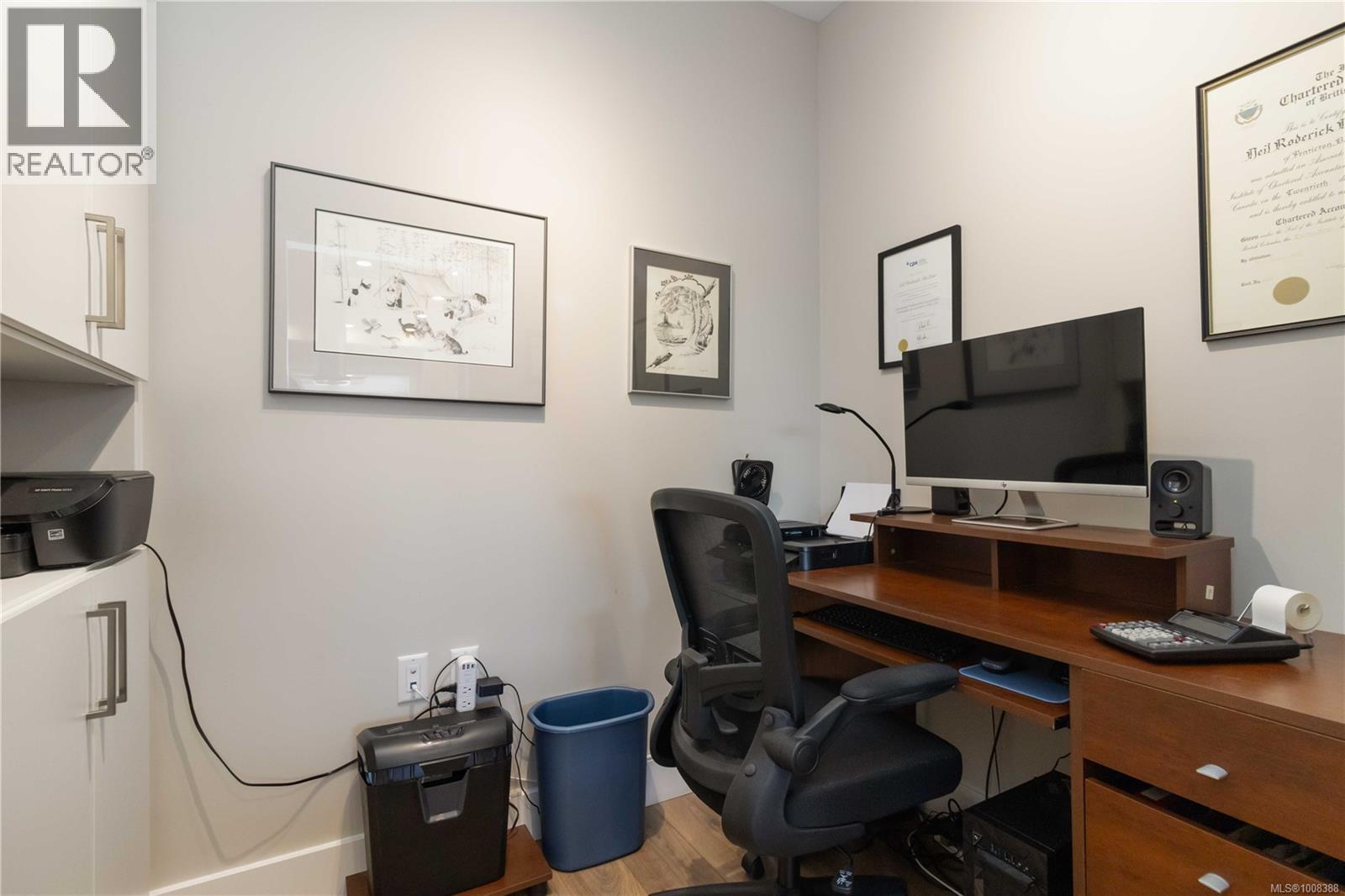 Single Family House for Sale in   Travino Lane Saanich 