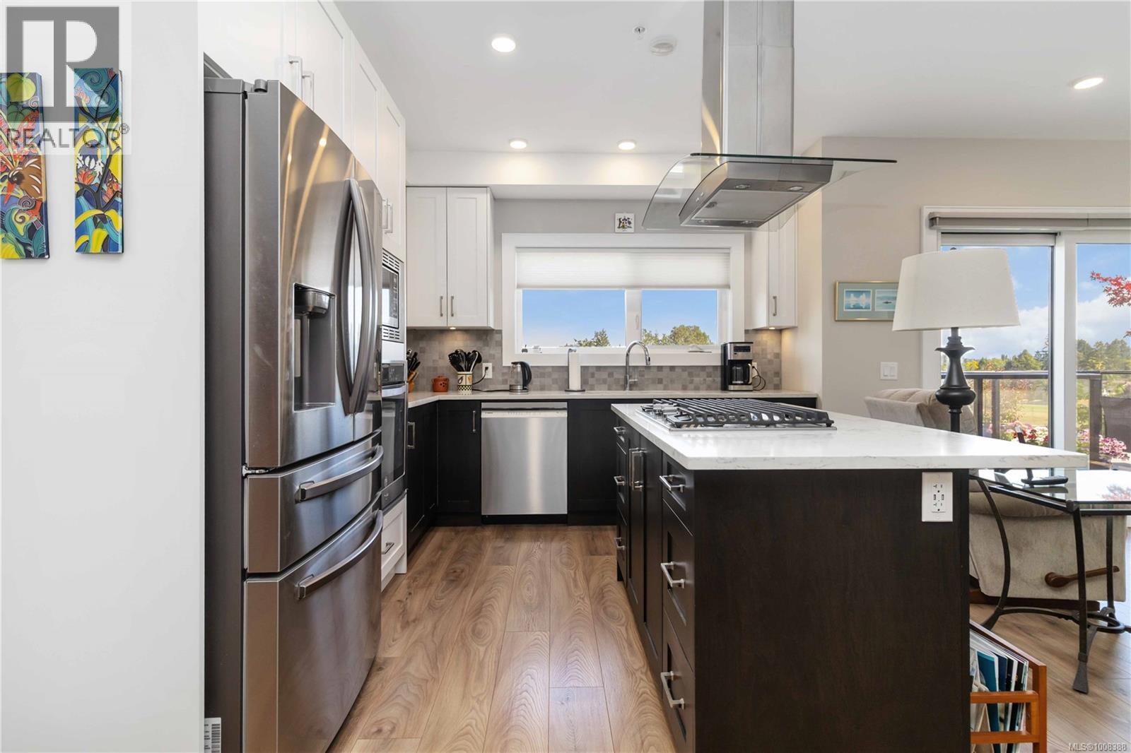Single Family House for Sale in   Travino Lane Saanich 
