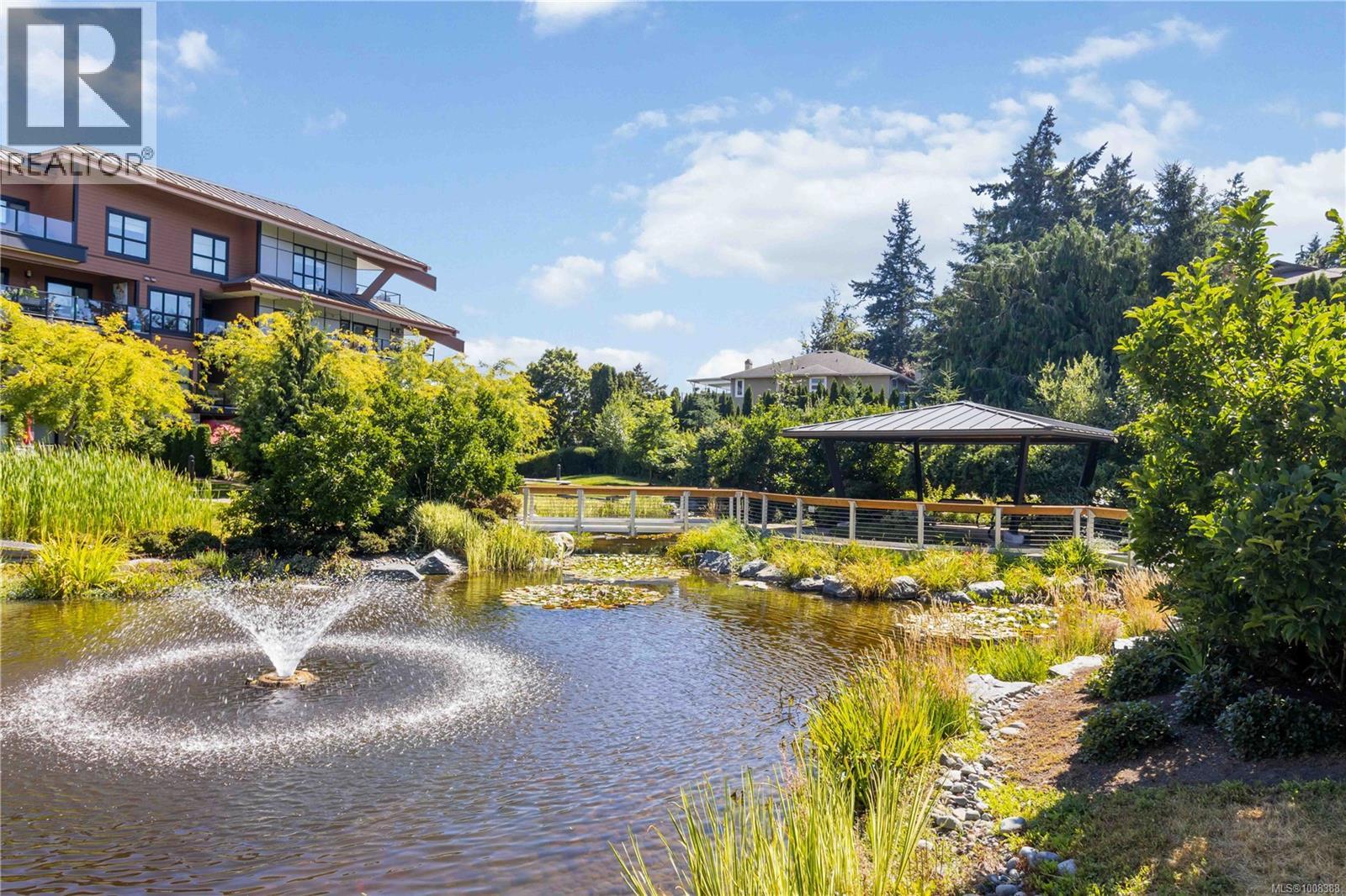 Single Family House for Sale in   Travino Lane Saanich 