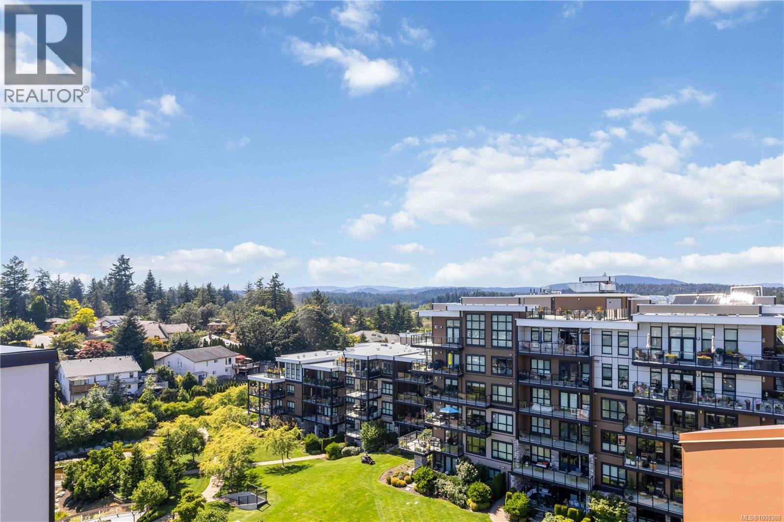 Single Family House for Sale in   Travino Lane Saanich 