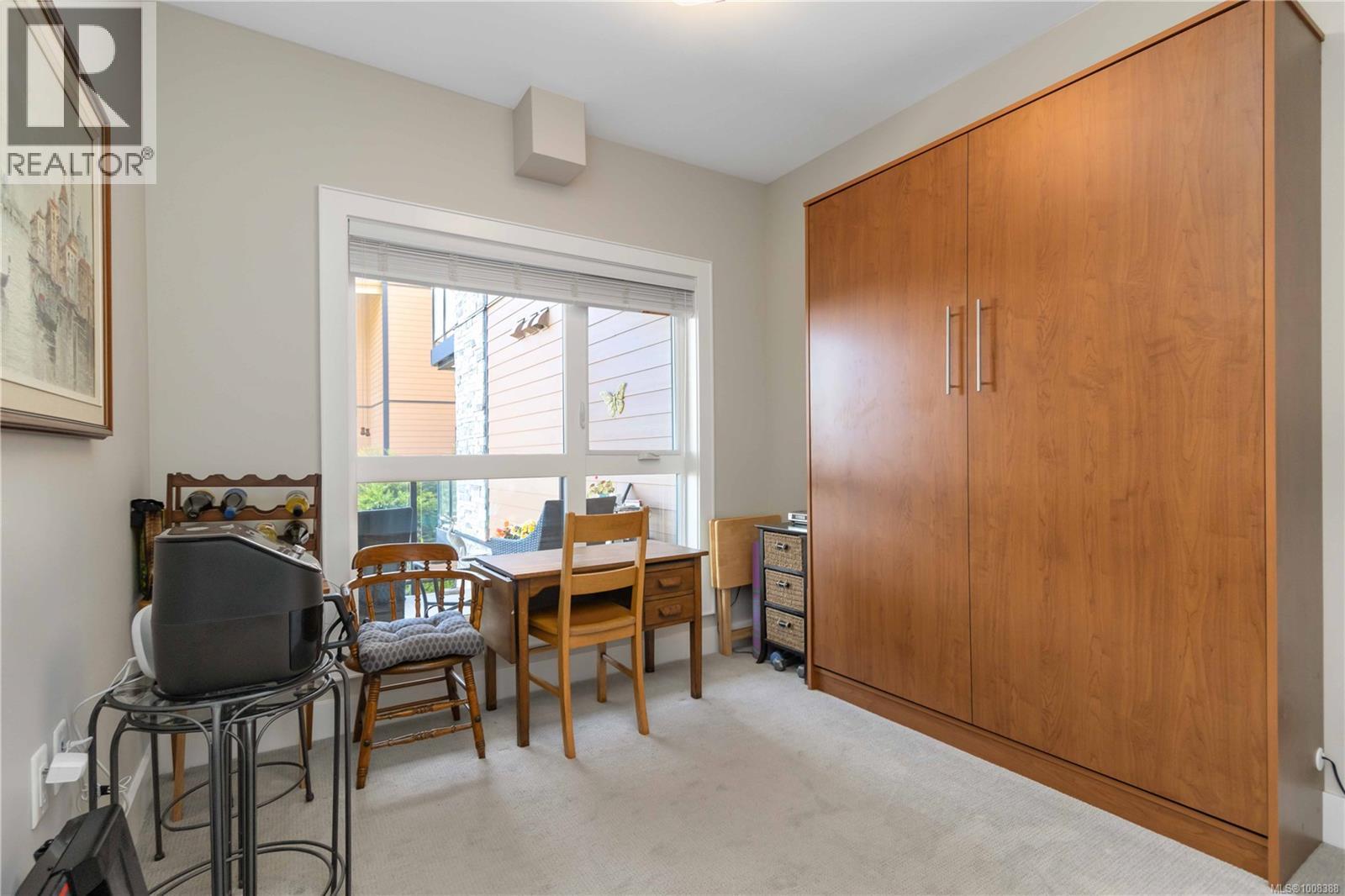 Single Family House for Sale in   Travino Lane Saanich 