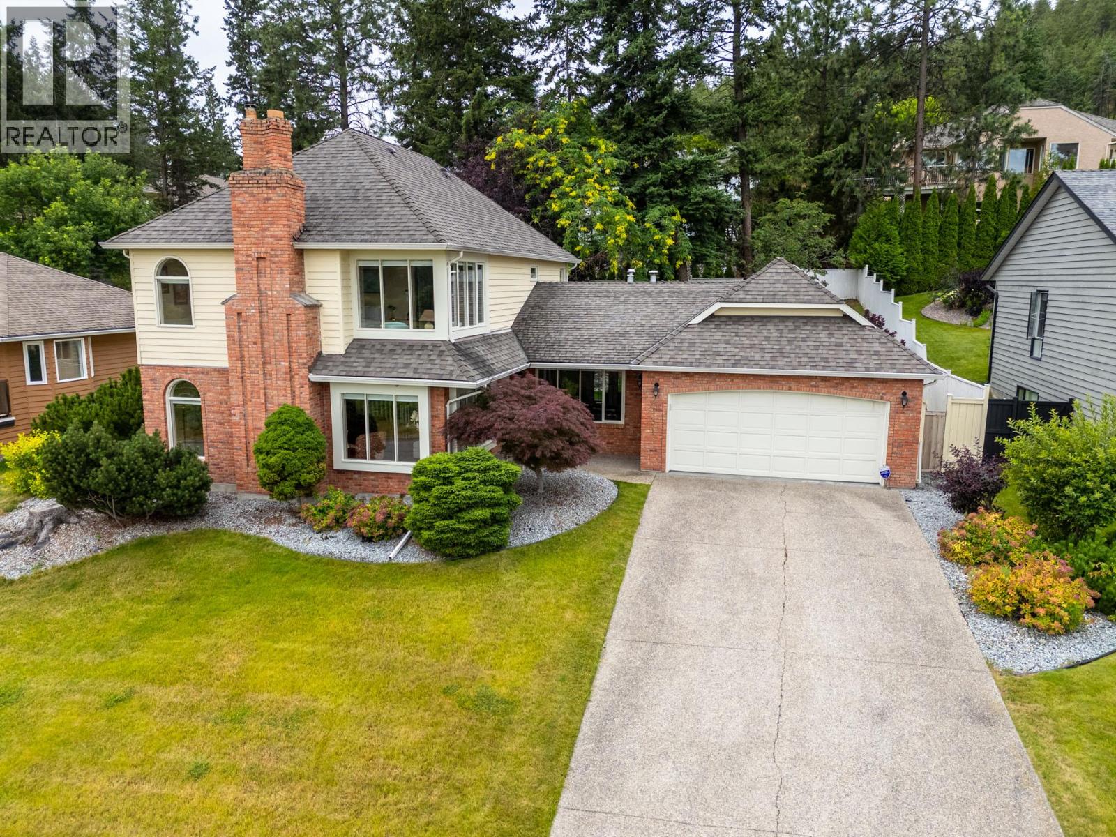  2431 Silver Place, Kelowna