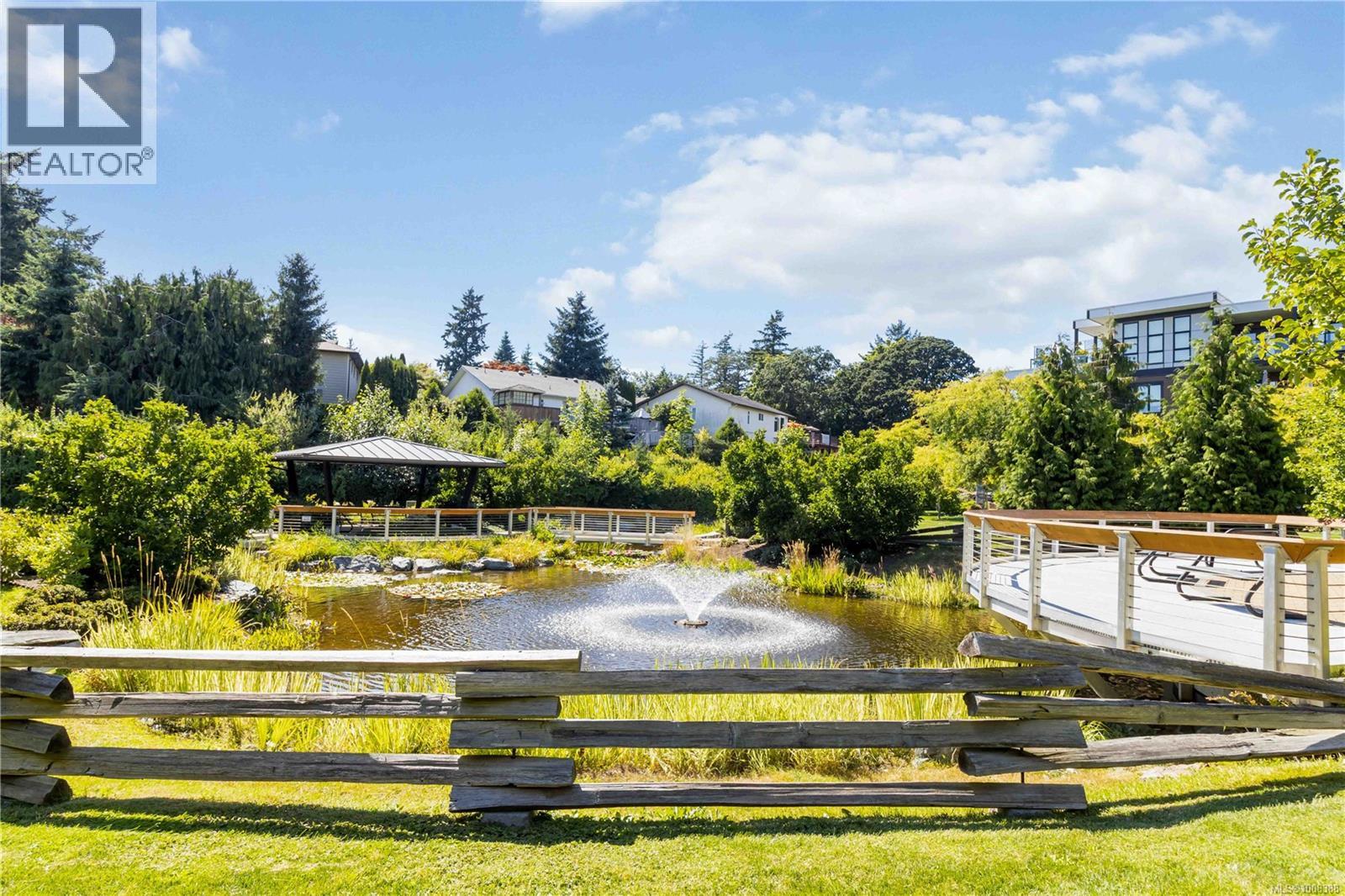 Single Family House for Sale in   Travino Lane Saanich 
