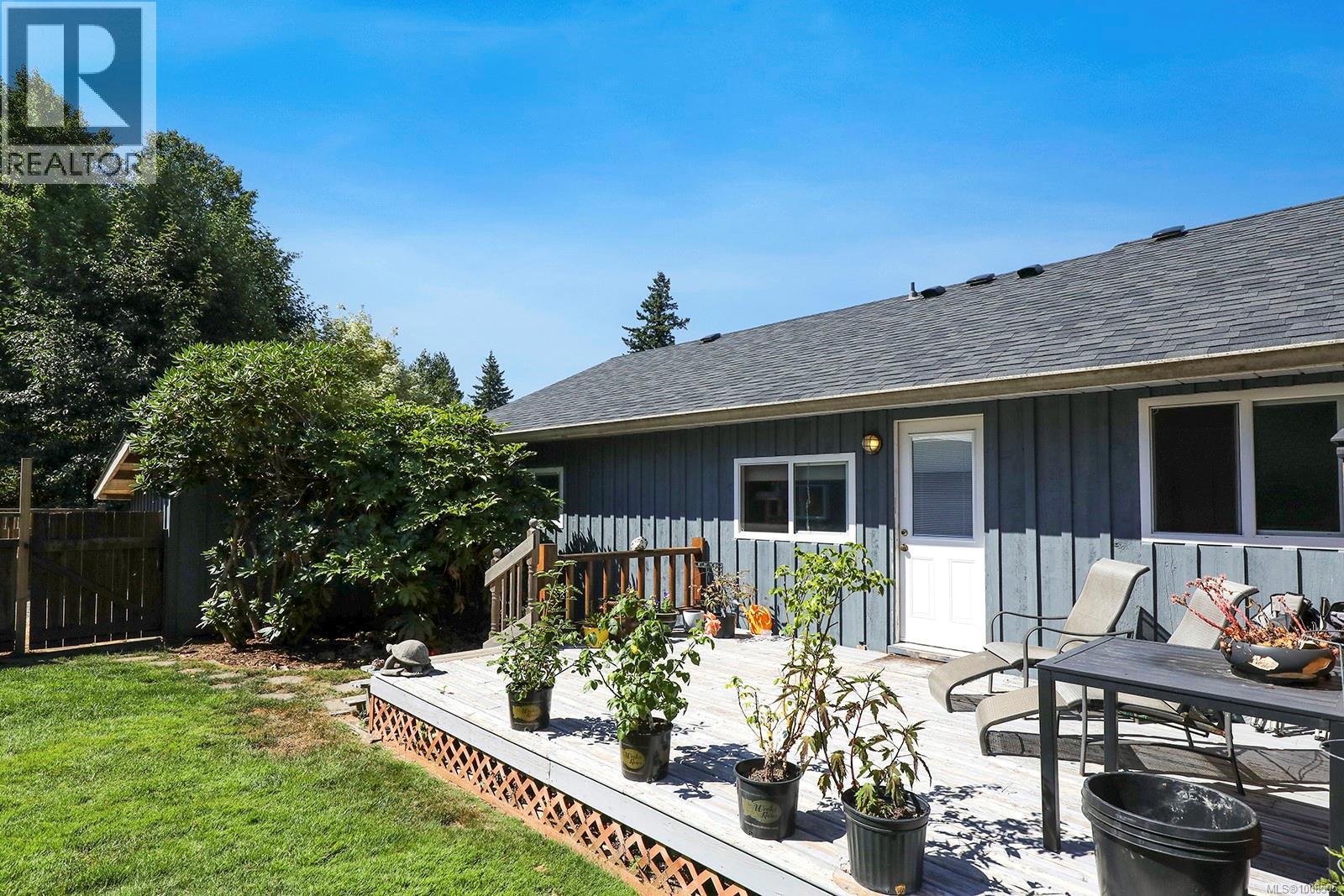 Photo 17 of 2695 Carstairs Dr, Courtenay BC