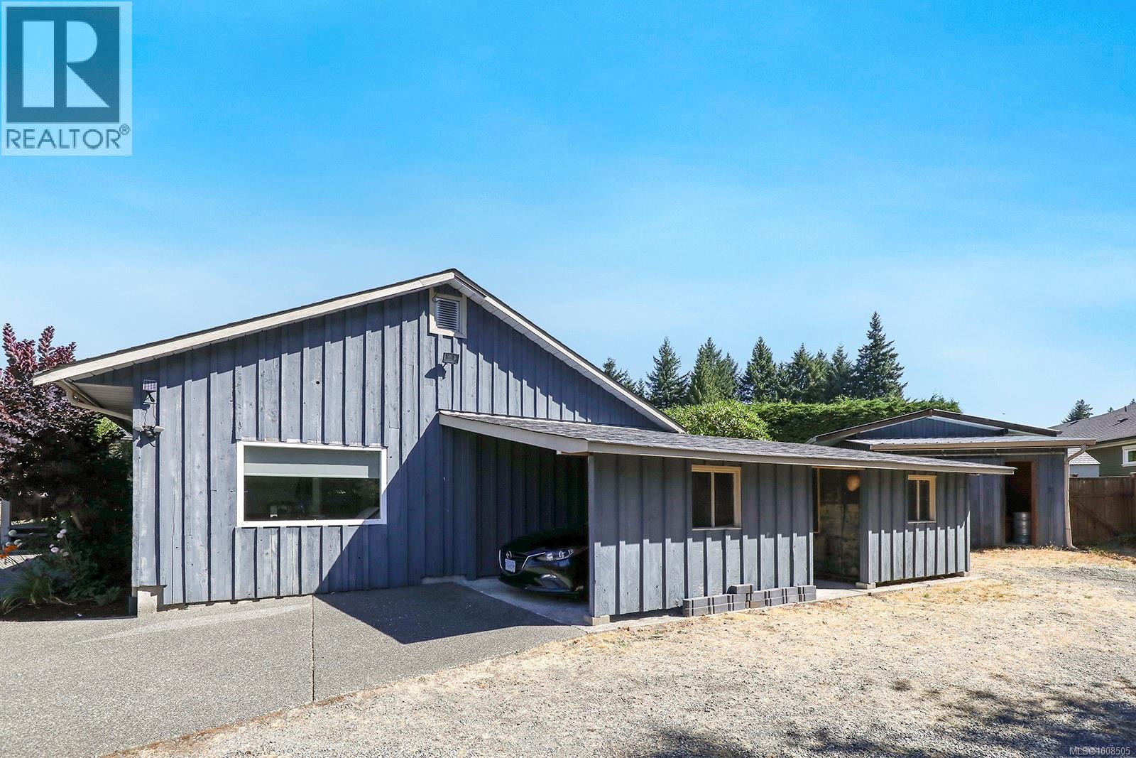 Photo 26 of 2695 Carstairs Dr, Courtenay BC