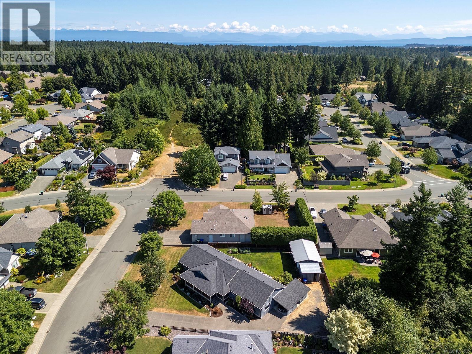 Photo 36 of 2695 Carstairs Dr, Courtenay BC