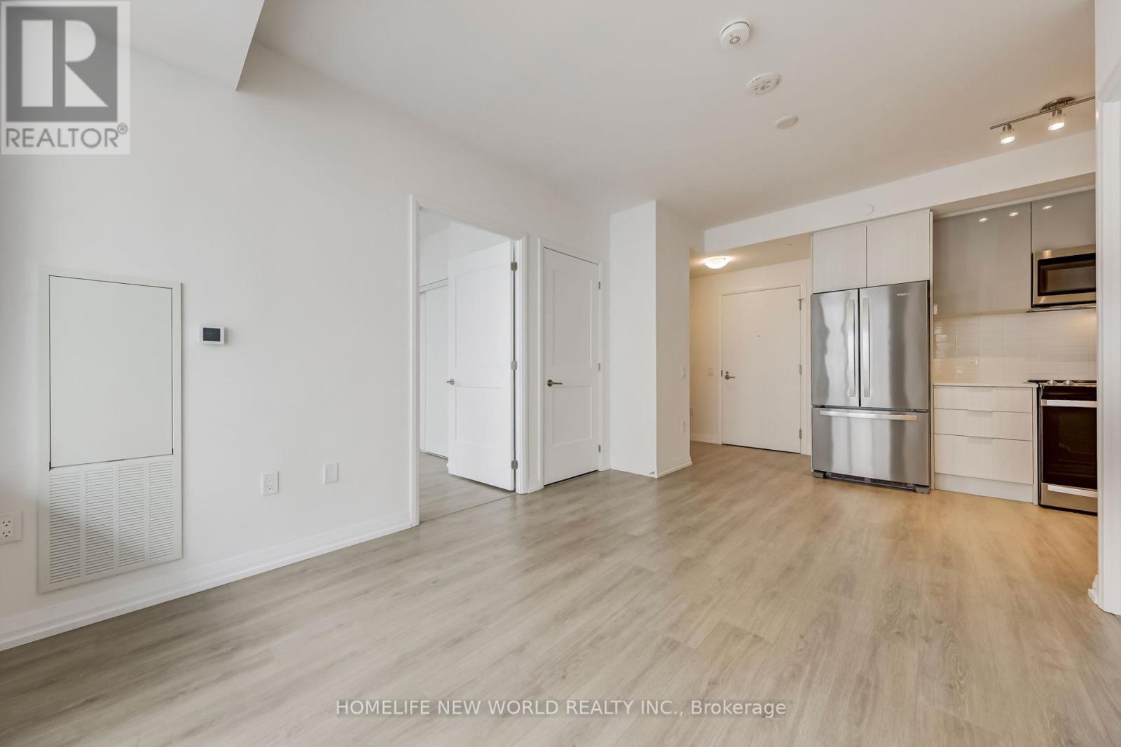 Photo 22 of 1011 50 Dunfield Avenue, Toronto ON