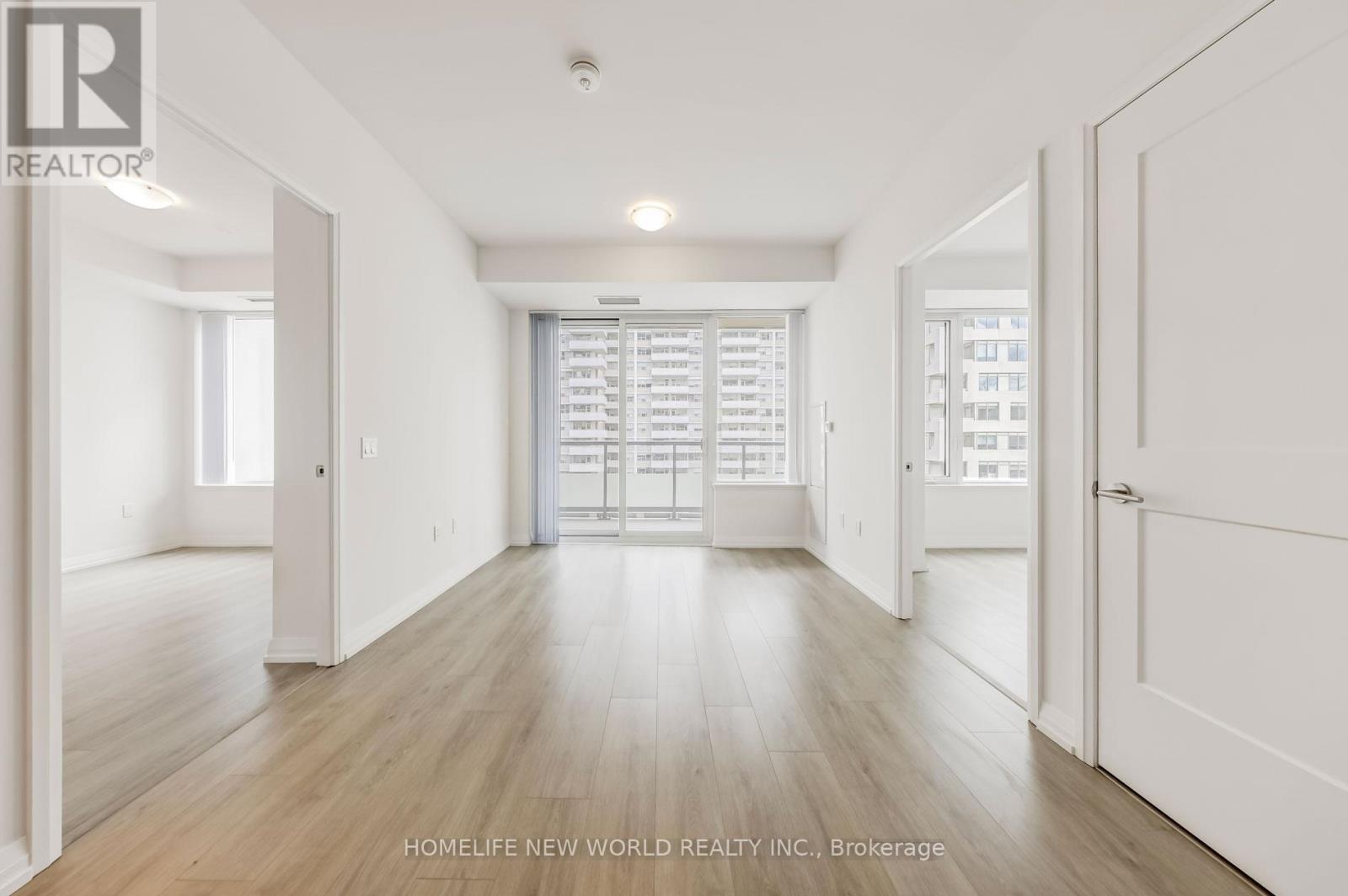 Photo 30 of 1011 50 Dunfield Avenue, Toronto ON