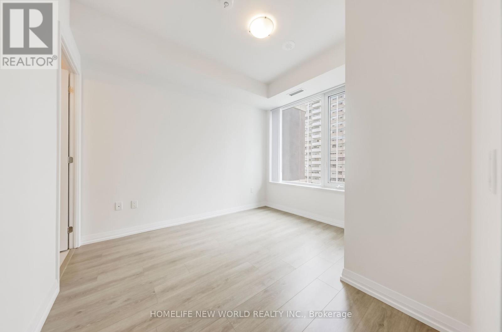 Photo 29 of 1011 50 Dunfield Avenue, Toronto ON