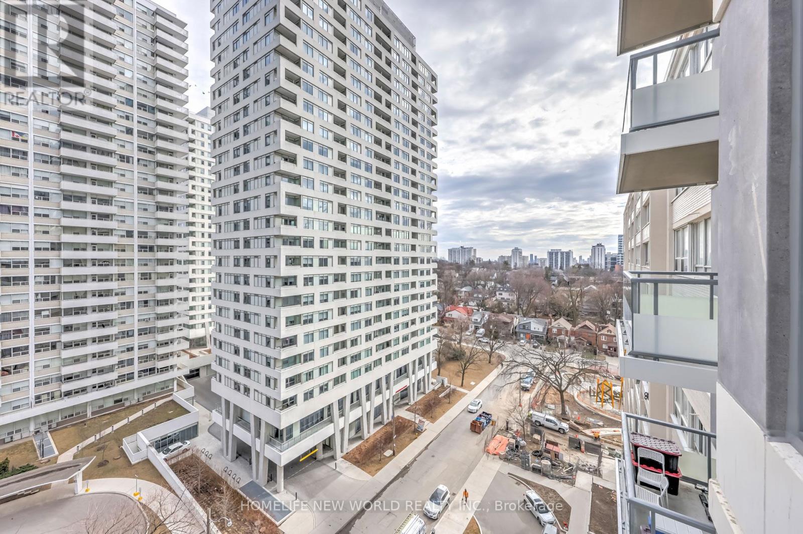 Photo 17 of 1011 50 Dunfield Avenue, Toronto ON