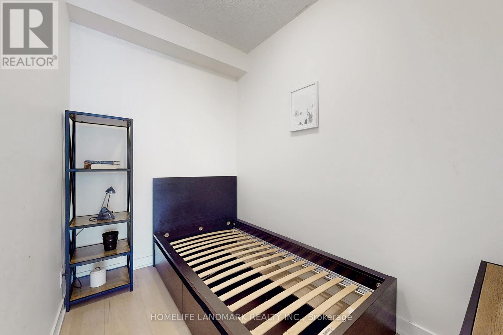 Photo 24 of 1001 21 Nelson Street, Toronto ON