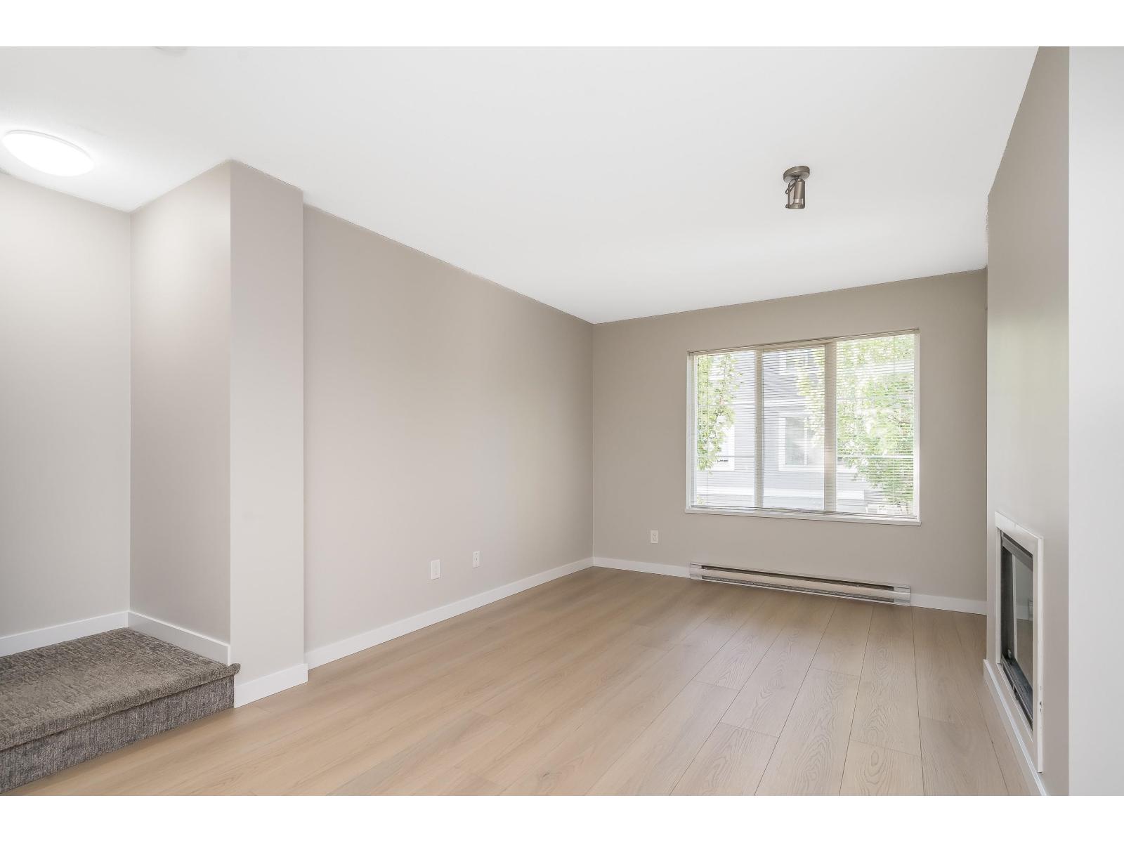 Photo 13 of 66 15155 62 A Avenue, Surrey BC